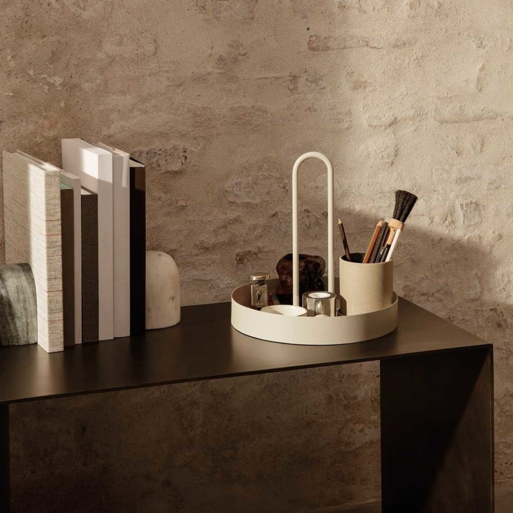 Ferm Living Ferm Living Grib Tray Zwart