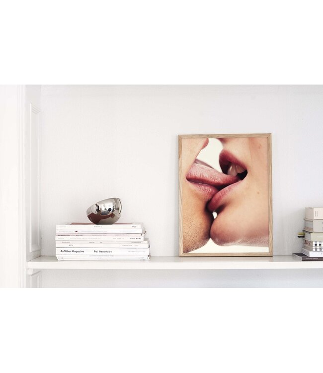 Paper Collective Poster Henrik Bülow The Kiss I 50x70cm