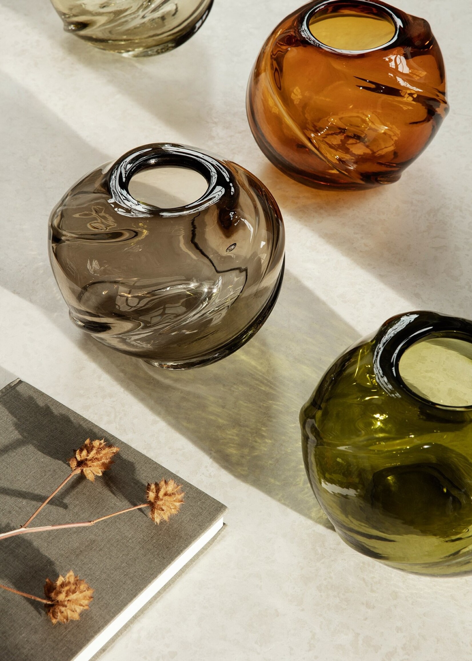 Ferm Living Ferm Living Water Swirl Vase Ambré Rond Ambre