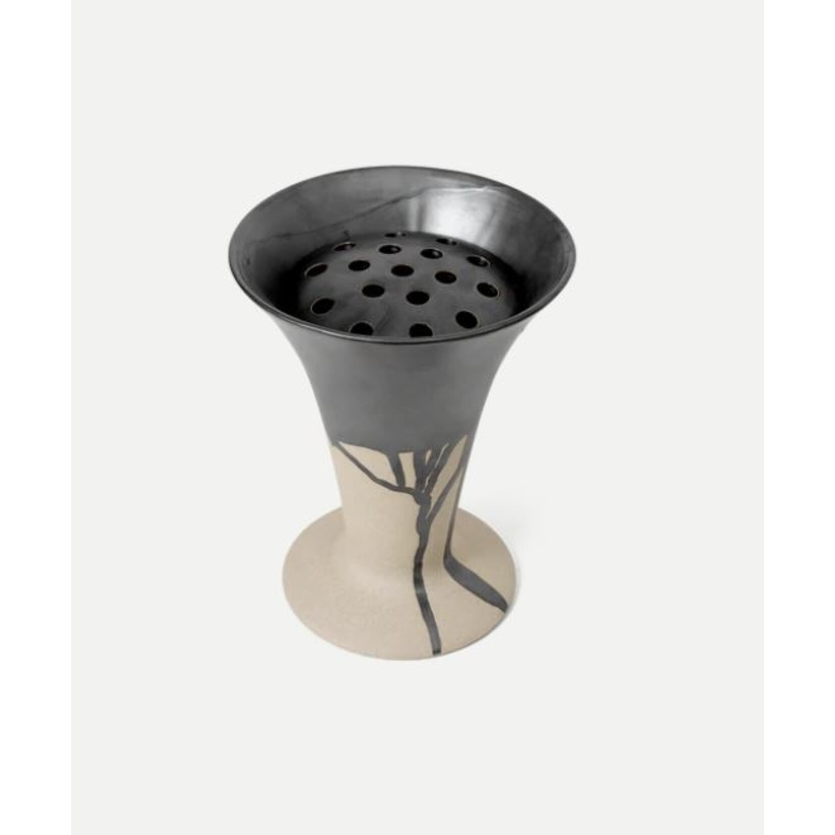 Ferm Living Ferm Living Flores Vaas Zwart met zand kleur