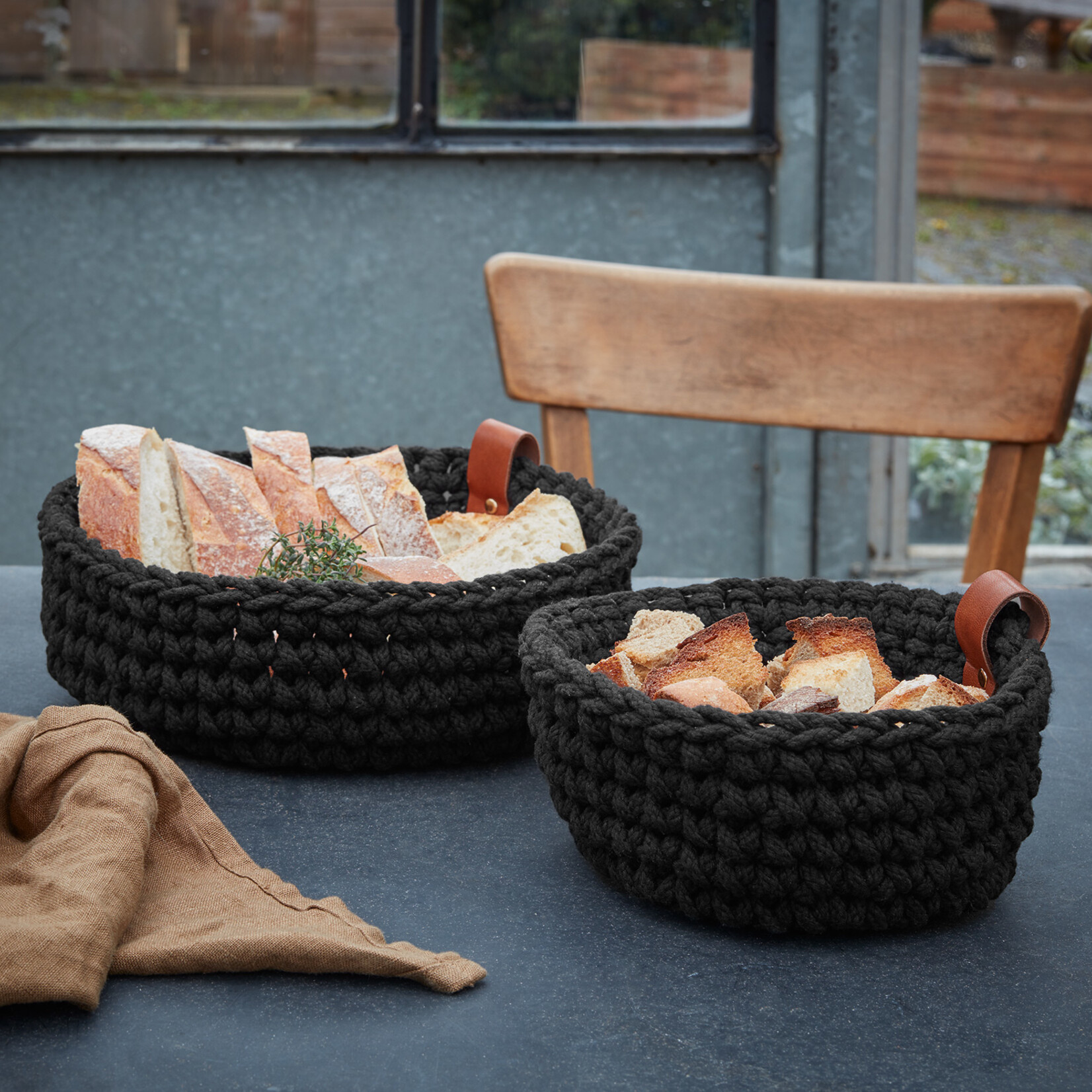 ASA ASA - Panier - crocheté - L - Noir