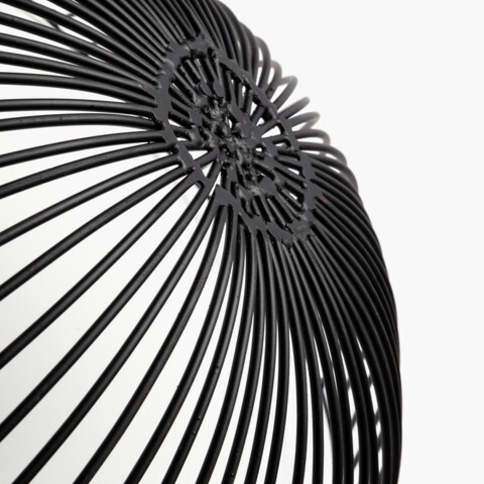 Serax Serax - Antonio Sciortino - Sculpture - Cesira - ijzeren mand - 39cm - zwart