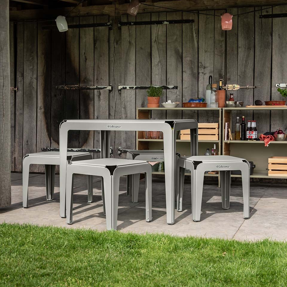 Weltevree - Bended Table 90 - Grijs Blauw - Lichtgewicht aluminium ...