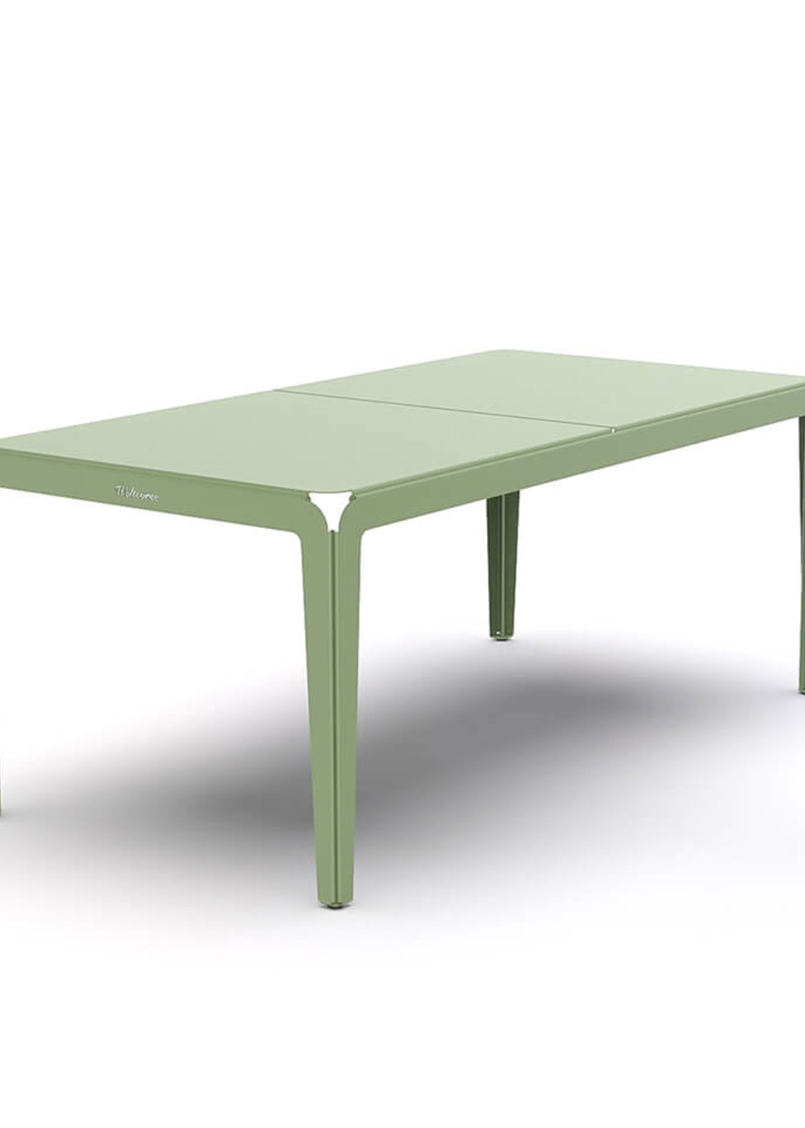 Weltevree Weltevree - Bended Table 180 - Table de jardin légère en aluminium - Vert pâle