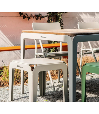 Weltevree Weltevree - Bended Table Wood 220 - Table de jardin en acier avec plateau en bois - Gris agate