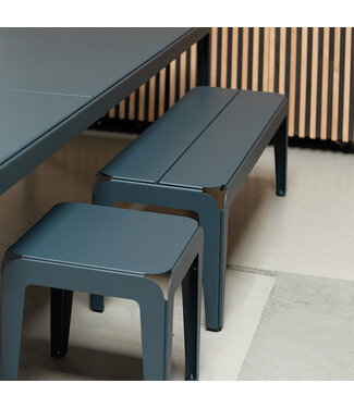 Weltevree Weltevree - Bended Bench 140 - Banc de jardin léger en aluminium - Gris Bleu