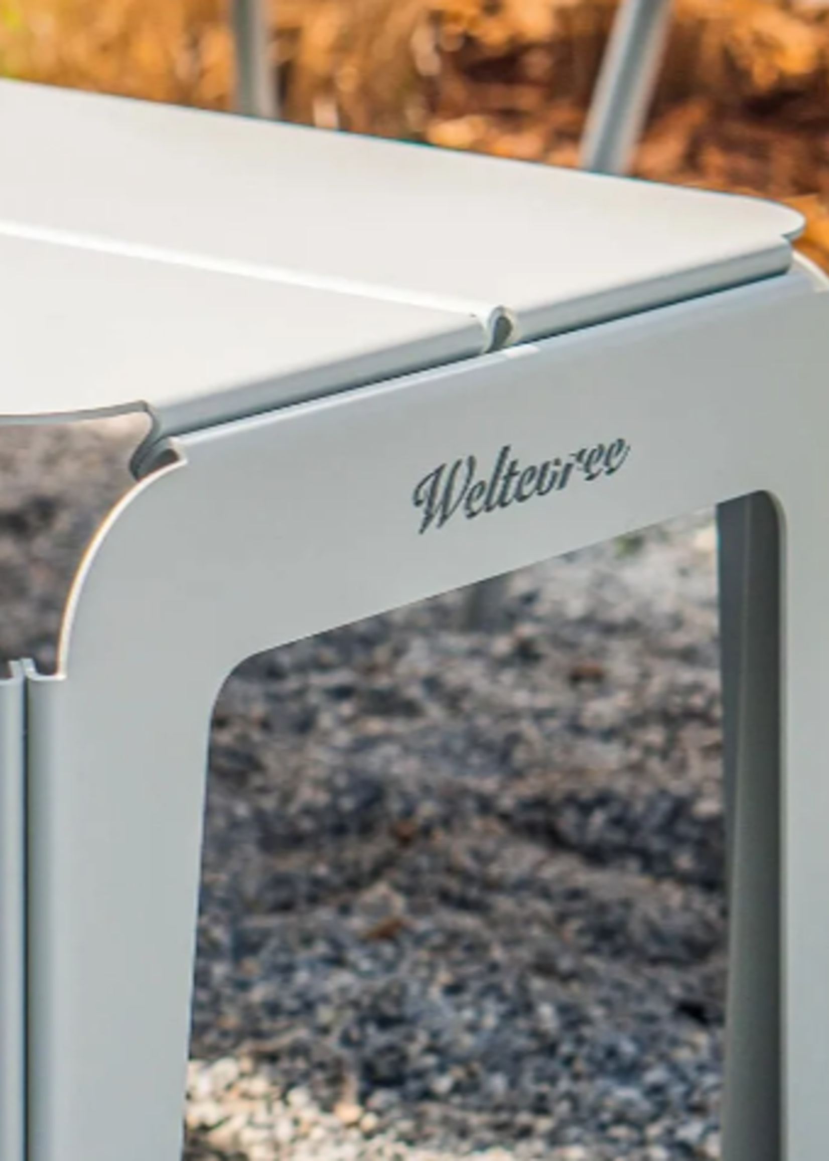 Weltevree Weltevree - Bended Bench 140 - Banc de jardin léger en aluminium - Gris agate