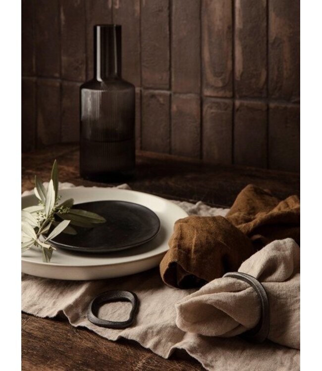 Ferm living Flow Rond de serviette Laiton noir