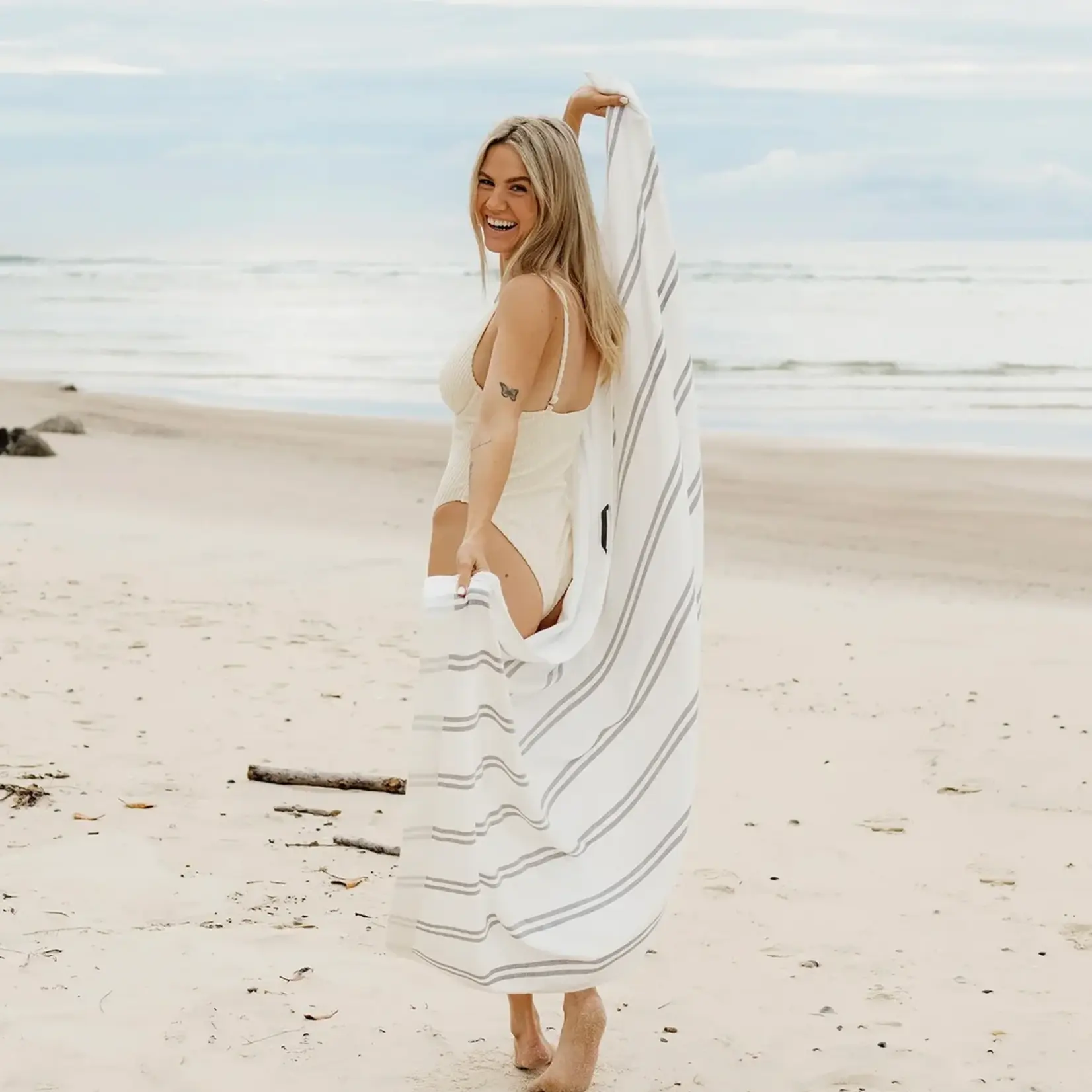 Sunnylife SunnyLife -Casa - Tunisa - Serviette de plage - Coton - Noir et blanc