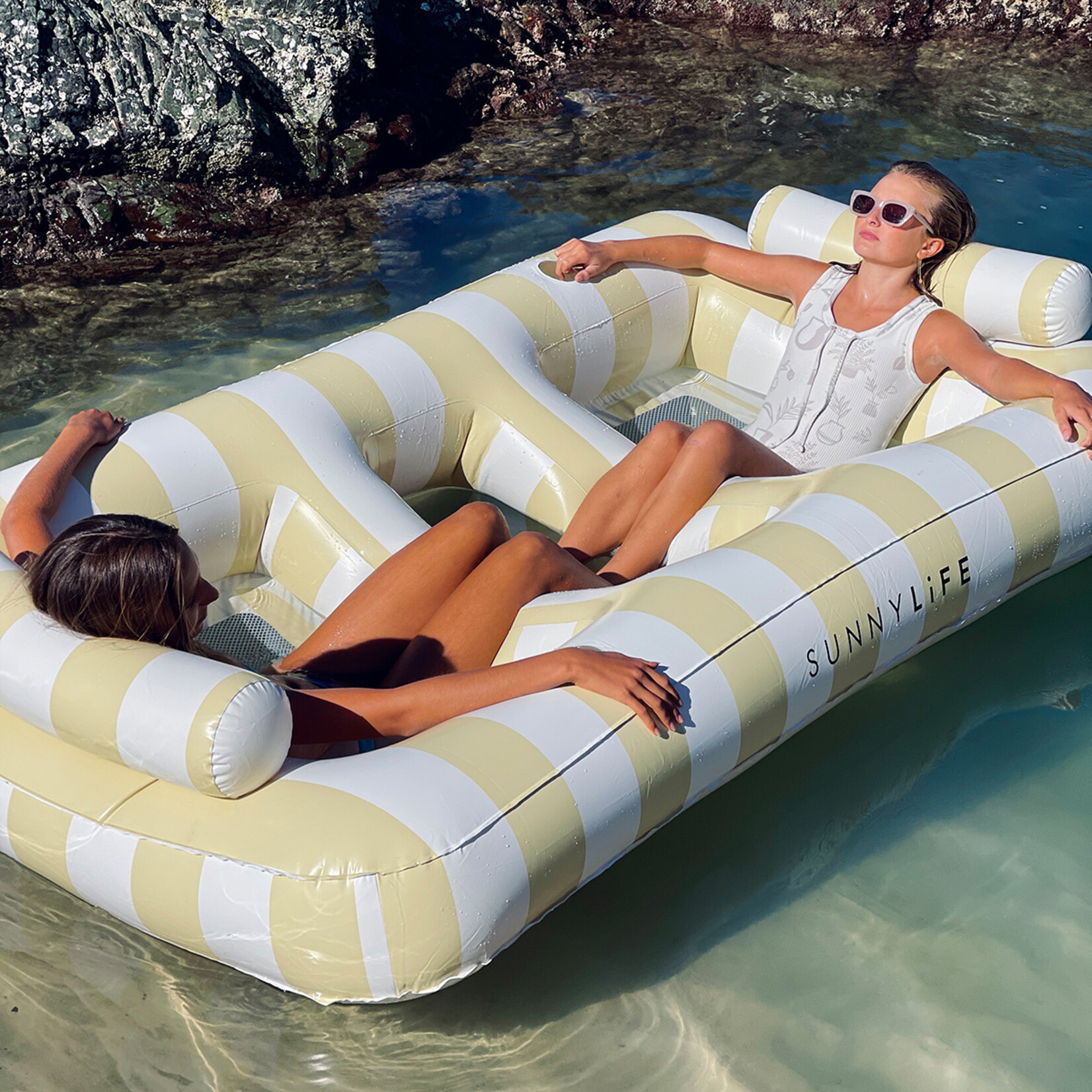 Sunnylife SunnyLife - Mango Bay - Hamac flottant de luxe - 2 personnes - Mutard