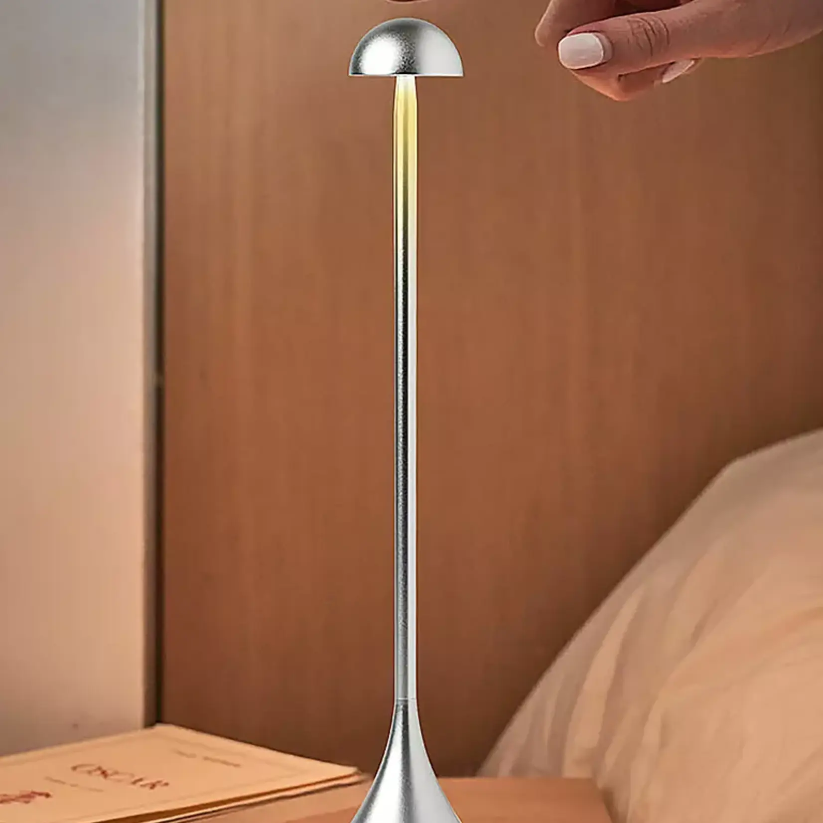Lexon Lexon - Steli Dome - Lampe de table - Alu poli
