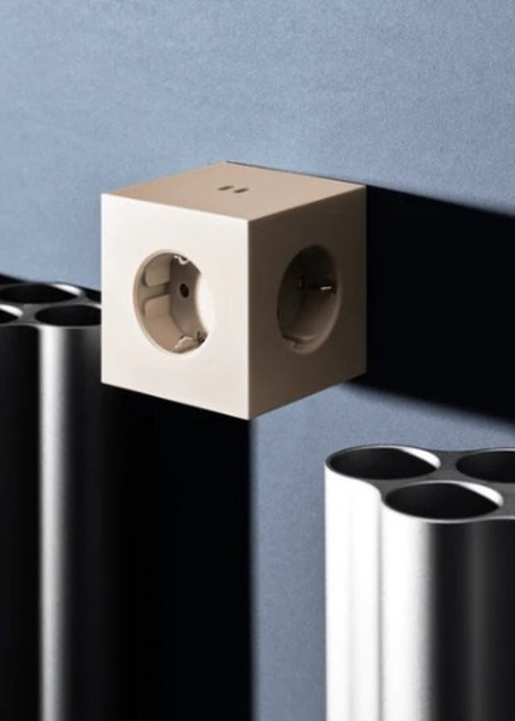 AVOLT AVOLT - Square 2 - Adapter - 30W - Dual USBC - Nomad Sand