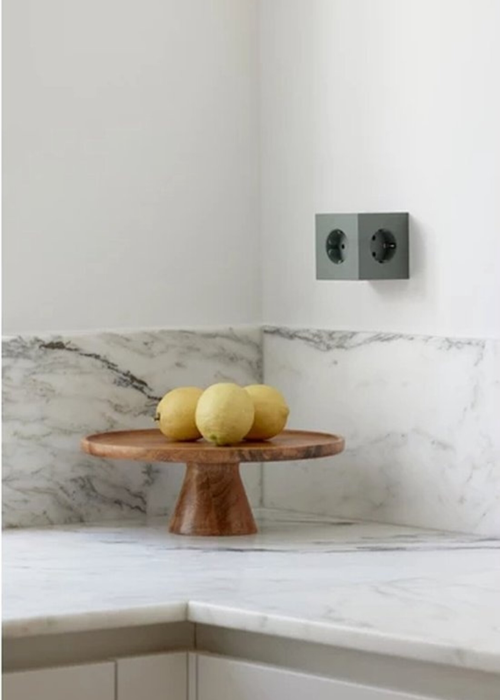 AVOLT AVOLT - Square 2 - Adapter - 30W - Dual USBC - Oak Green - Groen