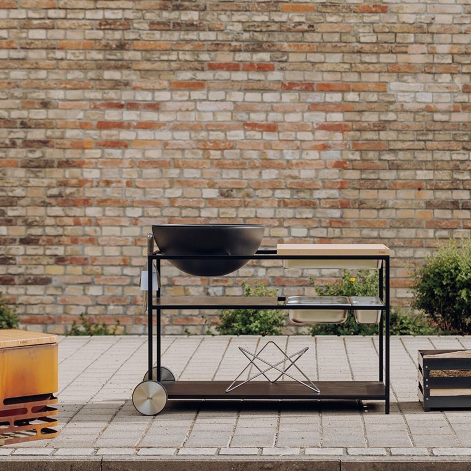 Höfats Höfats - Fire Kitchen - Bol 57 Plancha BBQ - réglé bas*