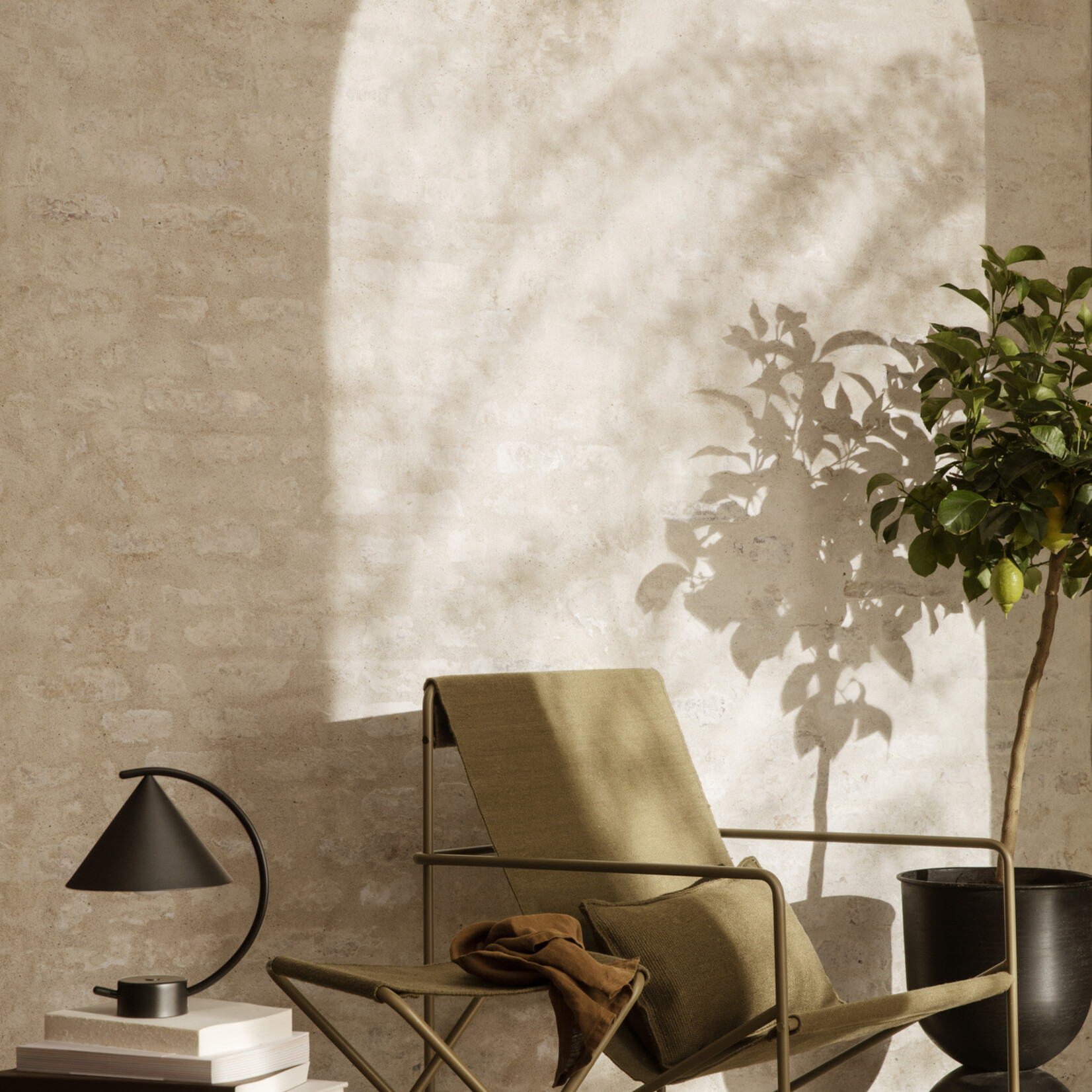 Ferm Living Desert Loungestoel - Zwart/Olijf