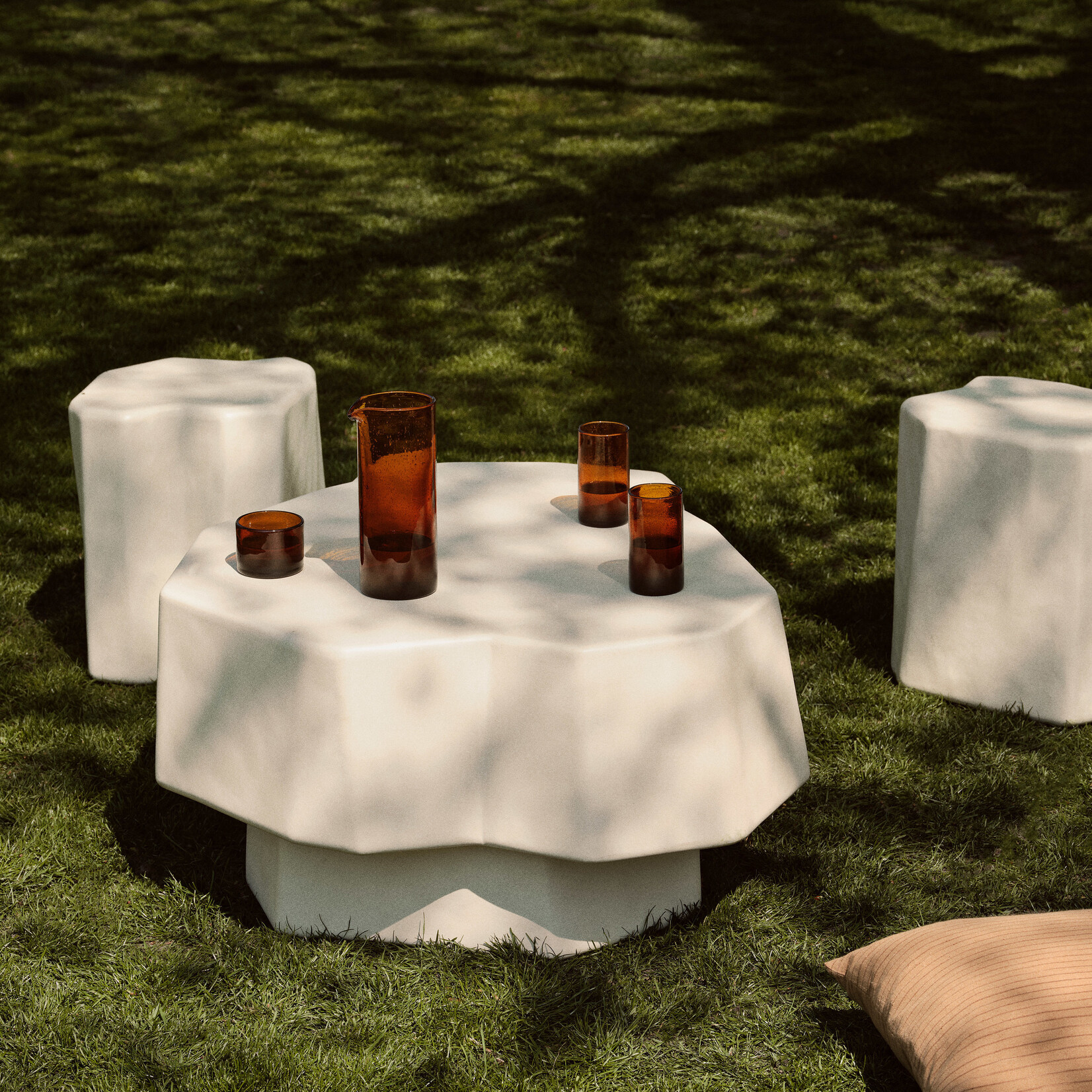 Ferm Living Staffa  Tabouret- Ivoire