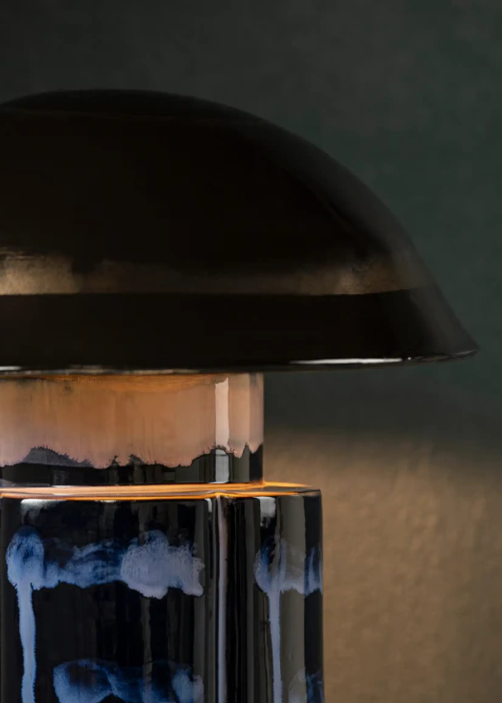 Serax Serax Lampe à poser John Bleu foncé H40cm