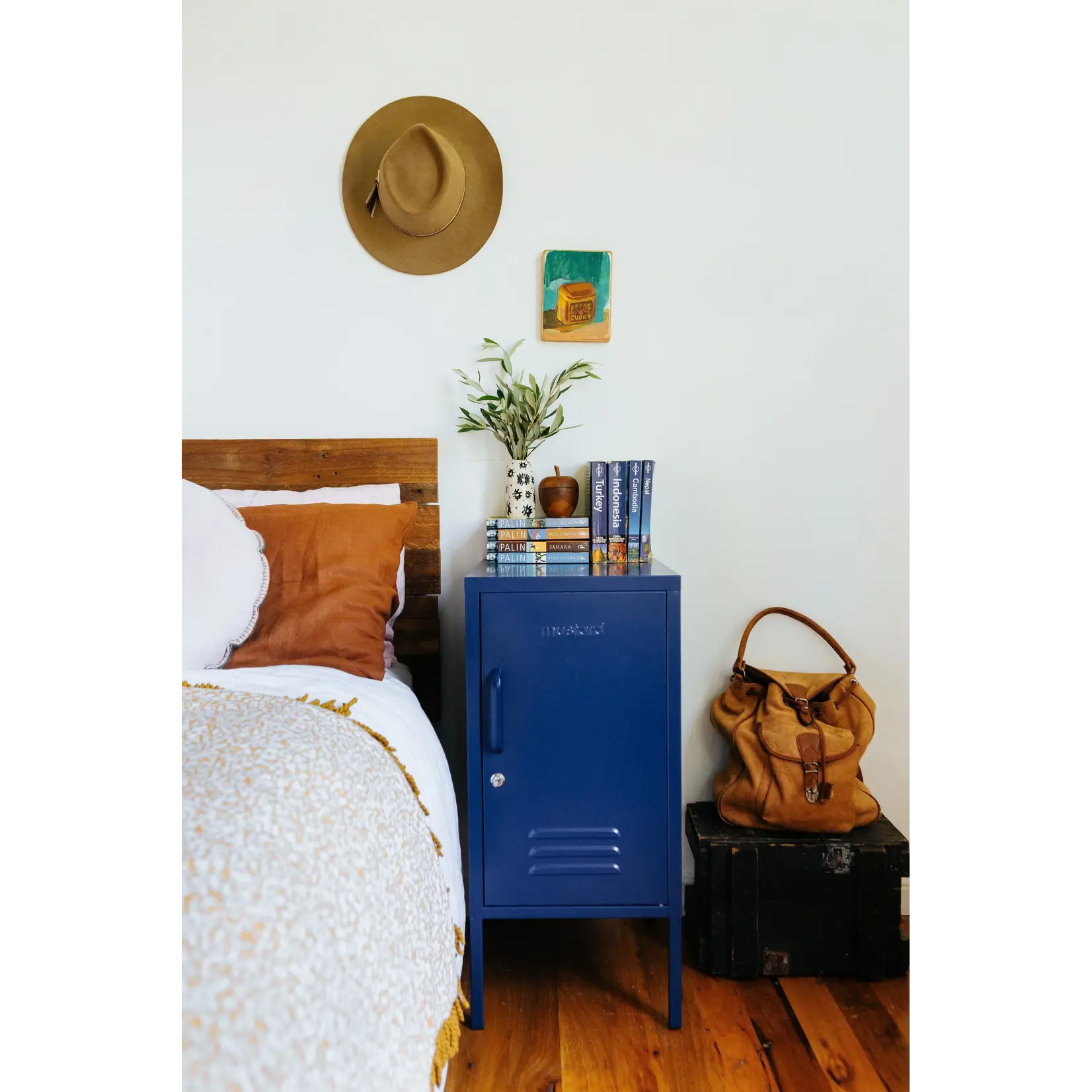 Mustard Made Mustard - The Shorty - Armoire - Metal - Navy