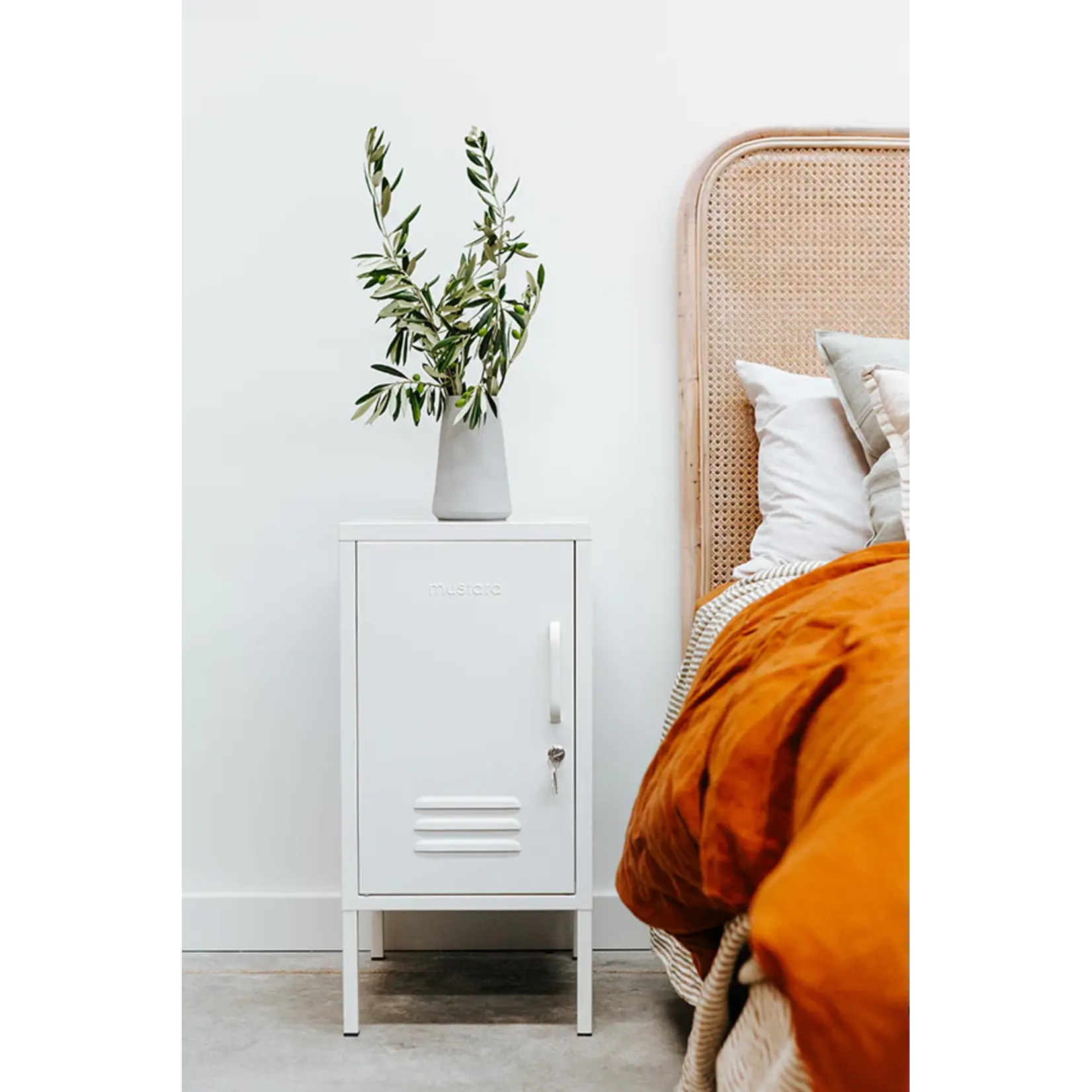 Mustard Made Mustard - The Shorty To The Left - Chalk