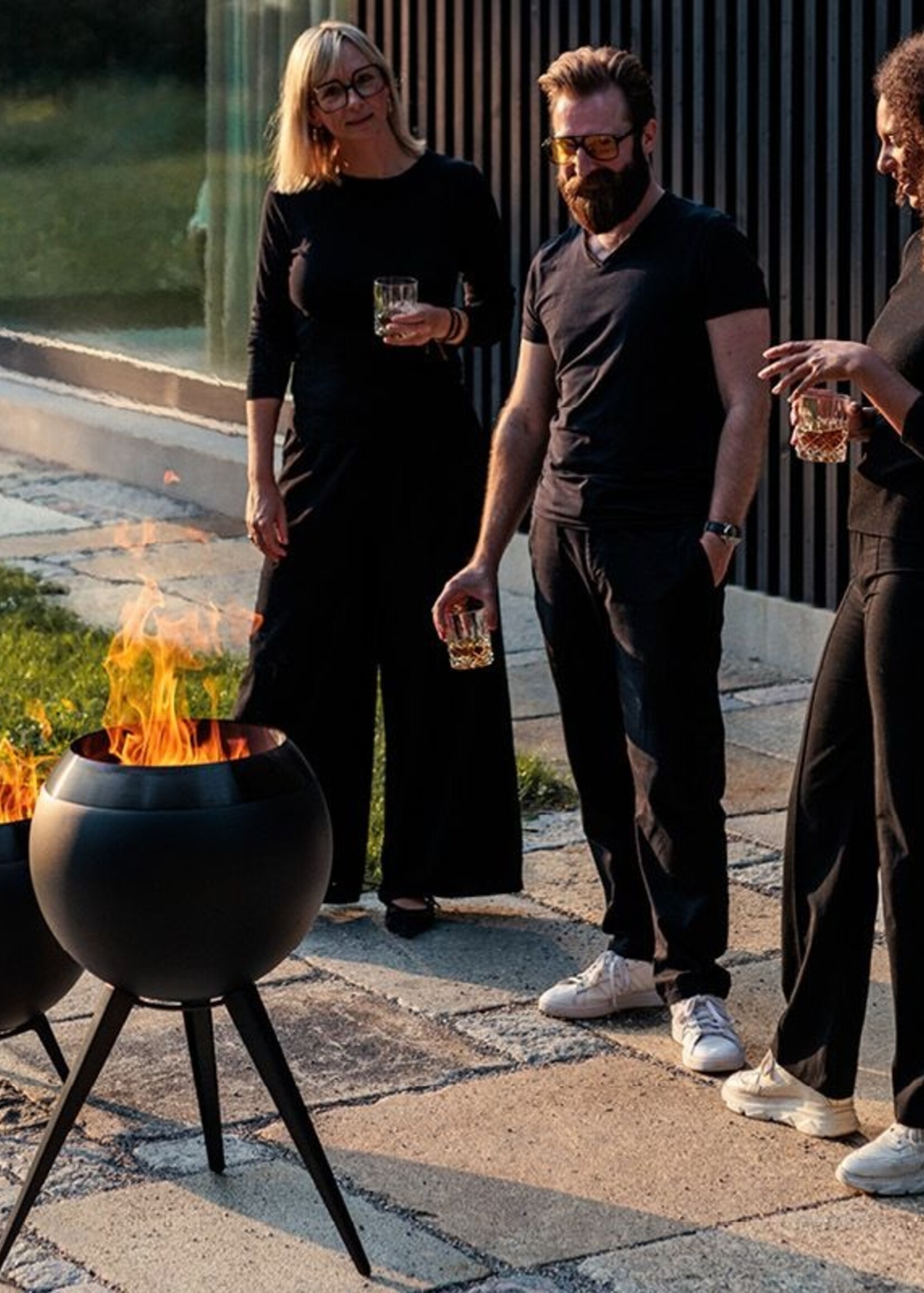 Höfats Höfats - Moon 45 All Black - Brasero à base bas