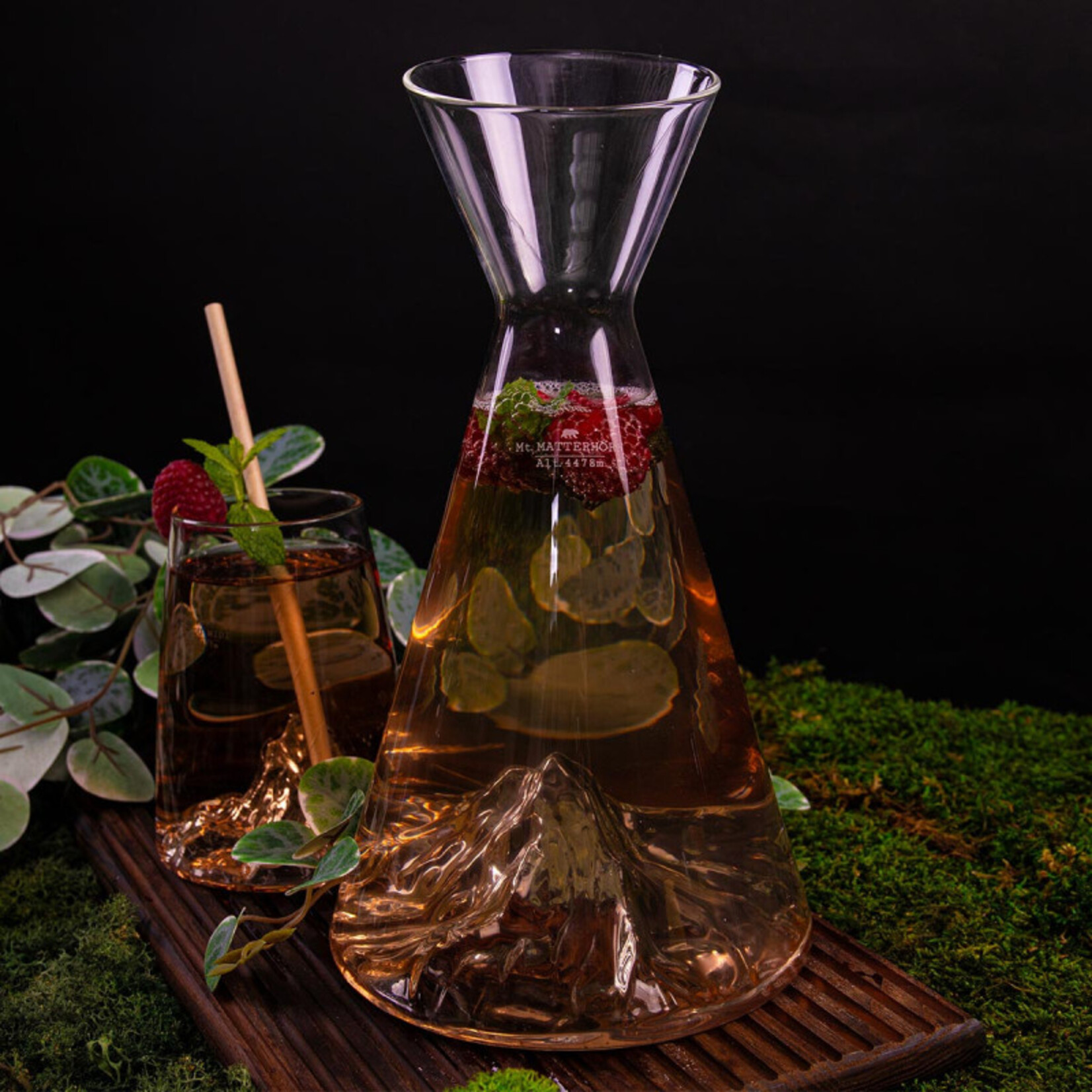 Alaskanmaker Alaskanmaker - Carafe à eau en verre - Topographique - Matterhorn  - 1 pièce