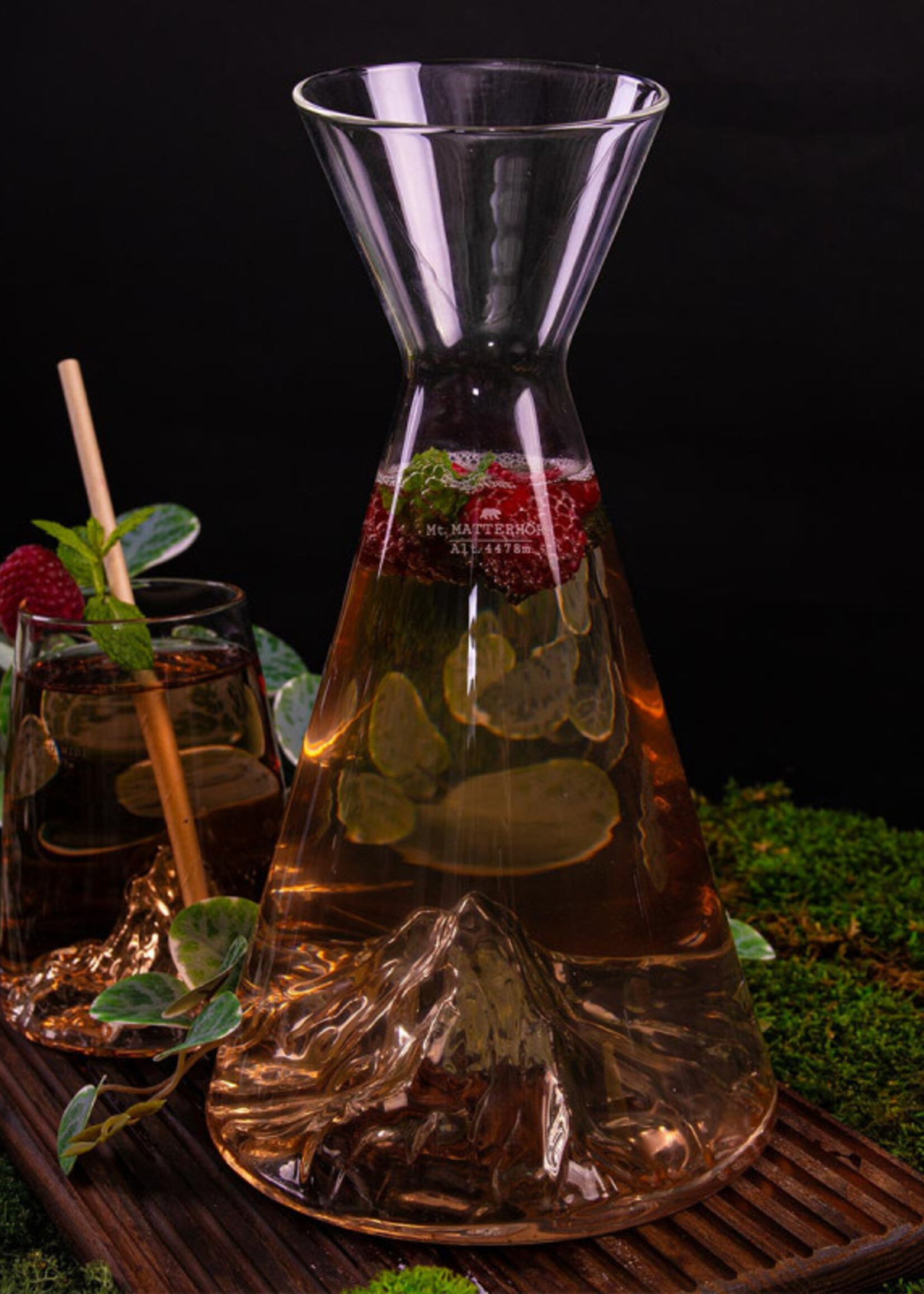 Alaskanmaker Alaskanmaker - Carafe à eau en verre - Topographique - Matterhorn  - 1 pièce