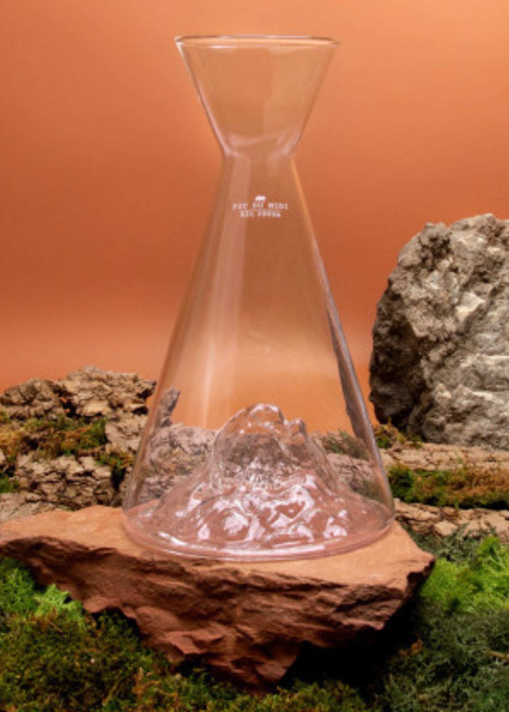 Alaskanmaker Alaskanmaker - Glazen water kan - Topographic - Pic Du Midi - 1 Stuk
