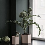 Ferm Living Ferm Living - Hexagon Pot - Large - Roze - Metaal