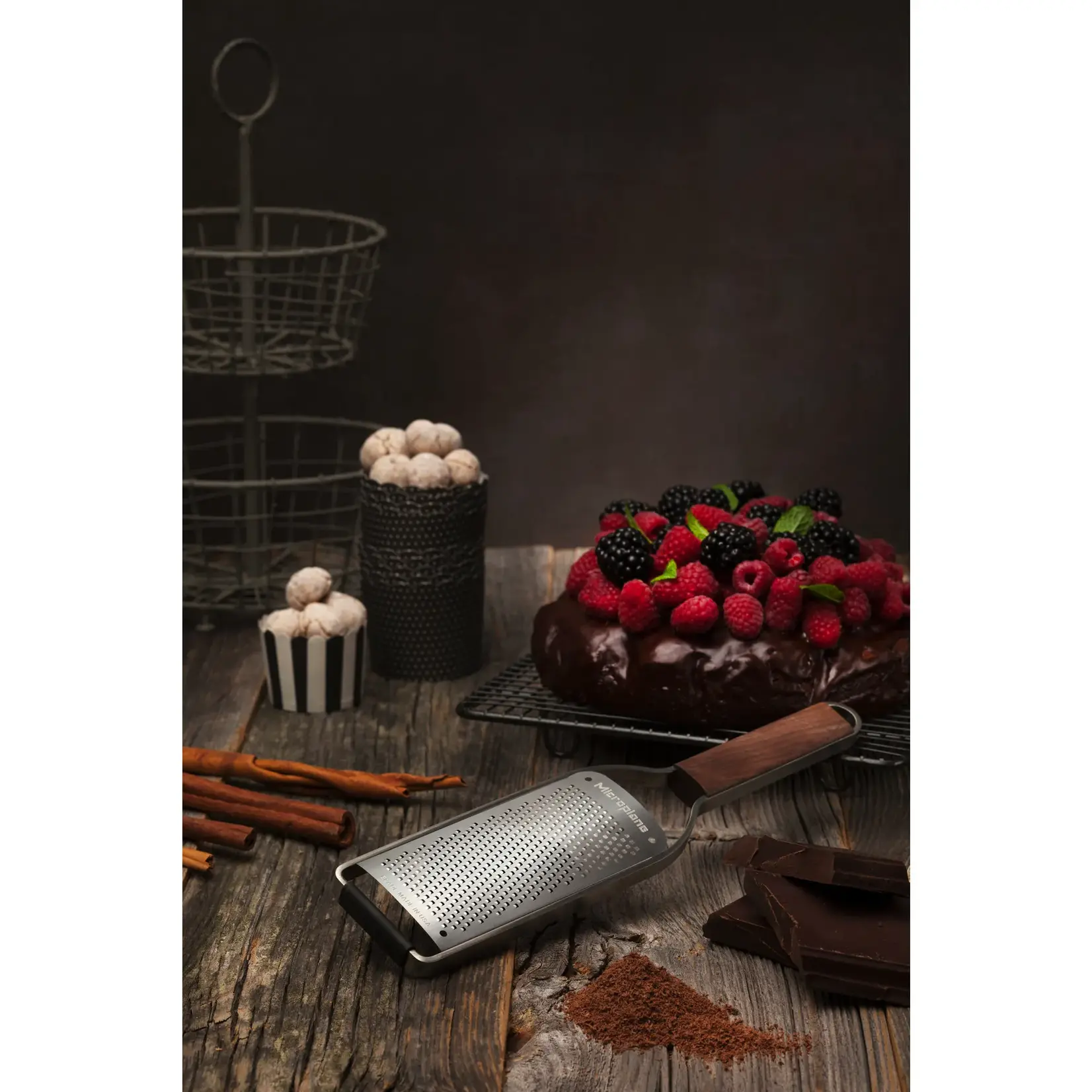 Microplane Microplane - Série Rasp Master - Manche en bois - N° 2 - Râpe fine - 1 pièce