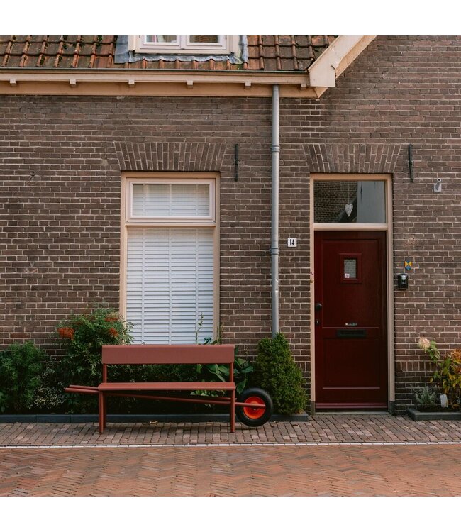 Weltevree - Wheelbench Aluminium - Bank op wielen - Oxide rood