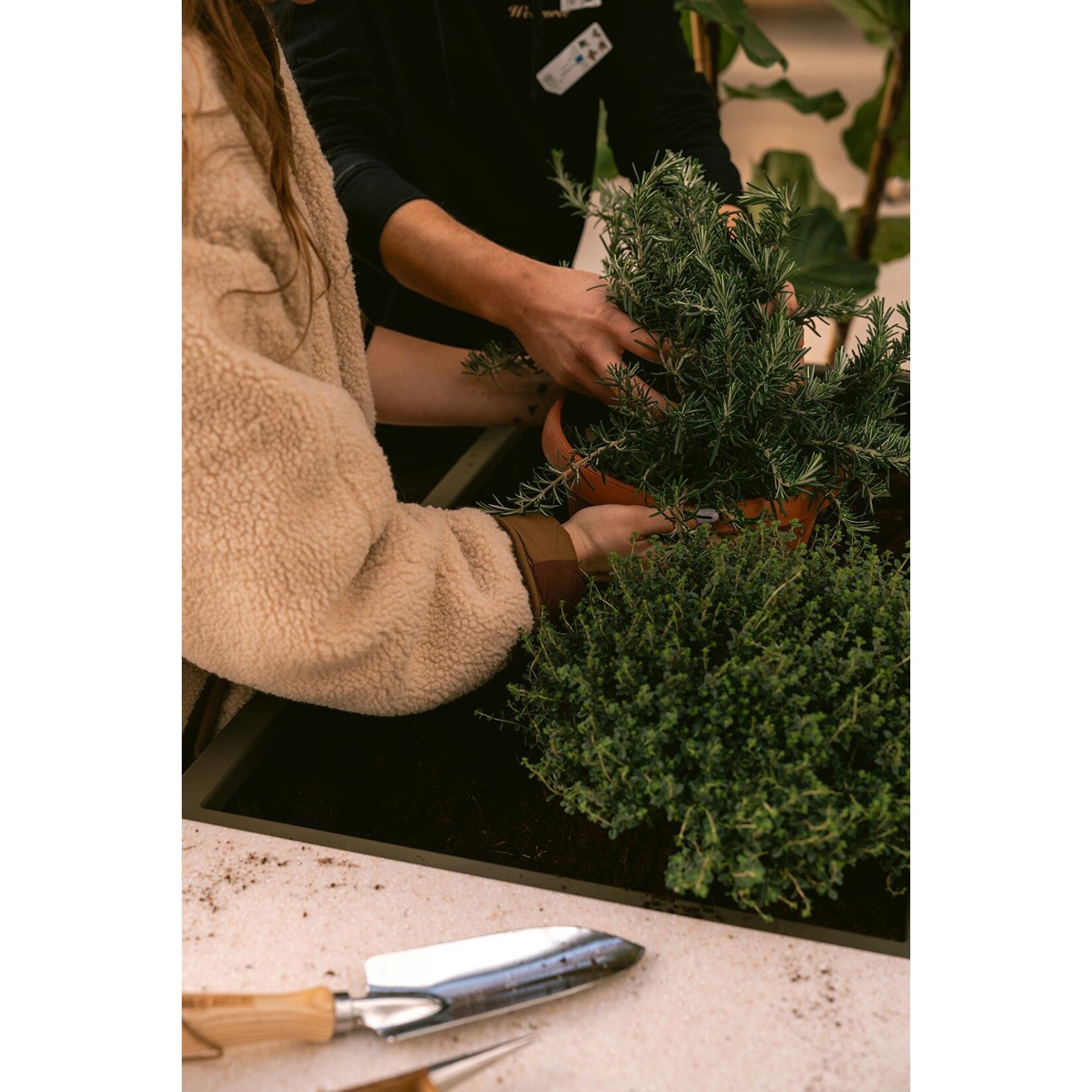 Weltevree Weltevree - Gardenworks Station - Aluminium - Groentafel met plantenbak en werkblad