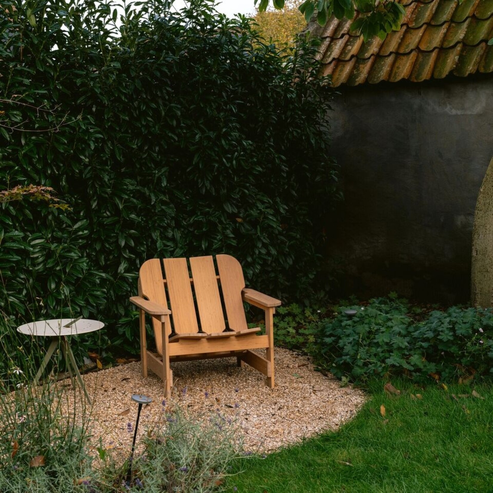 Weltevree Weltevree - Picket Chair met Armleuningen - Loungestoel voor binnen en buiten - Bamboe