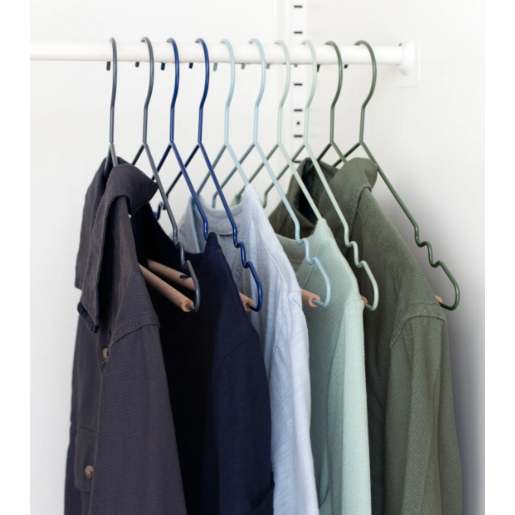 Mustard Made Mustard -  Adult top hangers - Porte-manteaux pour adultes - Lot de 10 - Winter