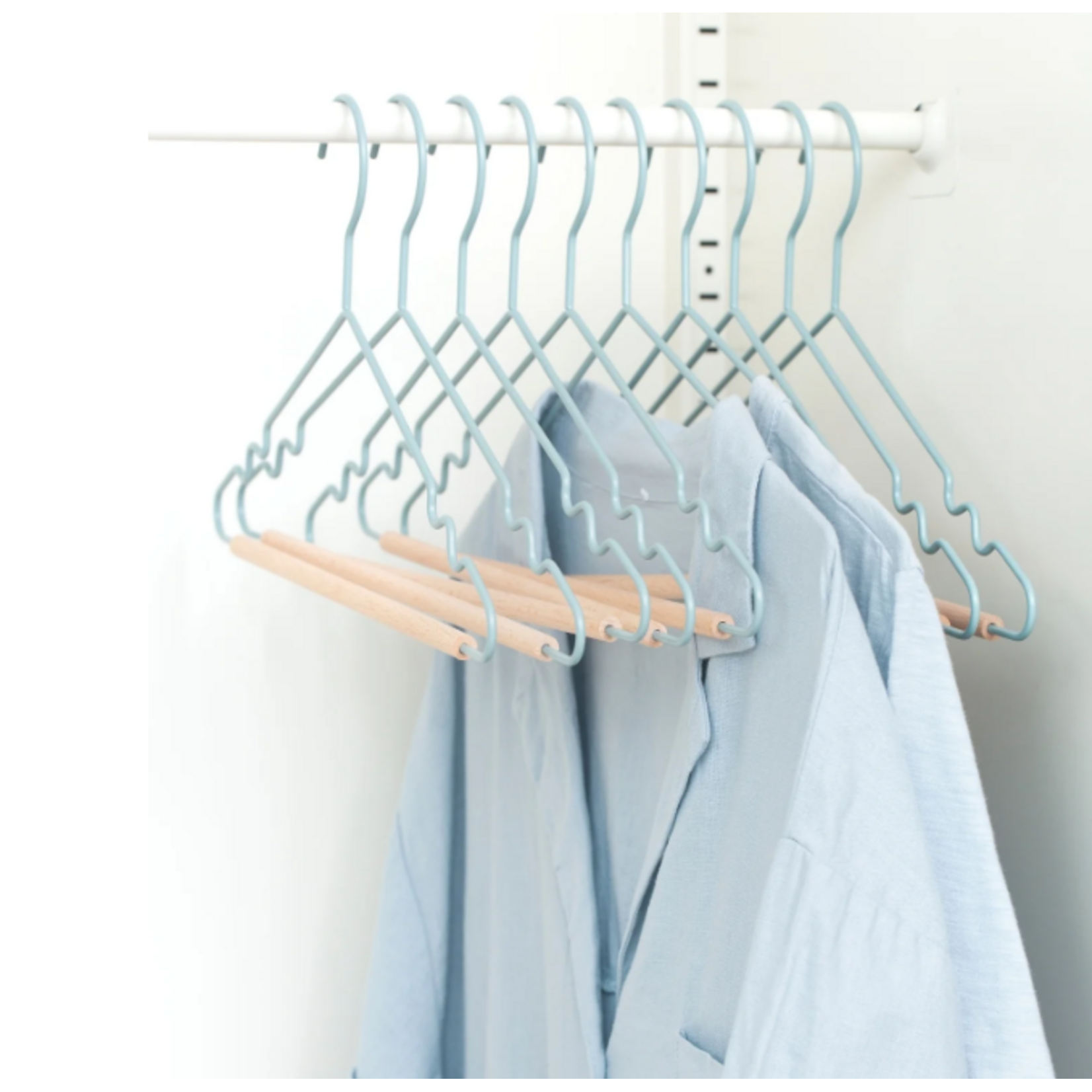 Mustard Made Mustard -  Adult top hangers - Porte-manteaux pour adultes - Lot de 10 - Ocean