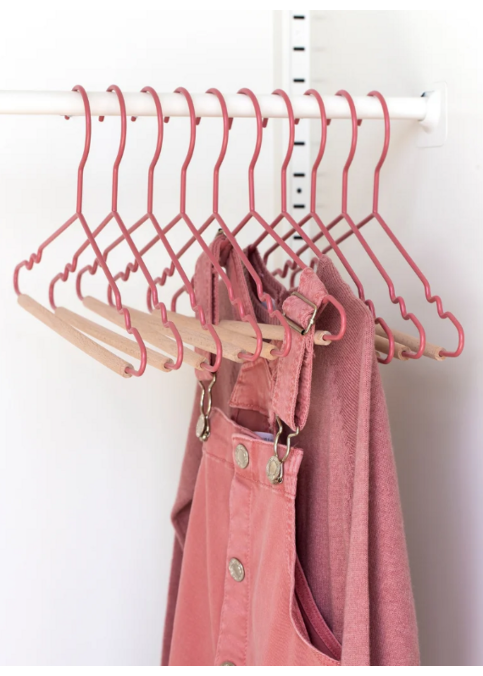 Mustard Made Mustard - Kids top hangers - Kapstokken voor kinderen - Set van 10 - Berry