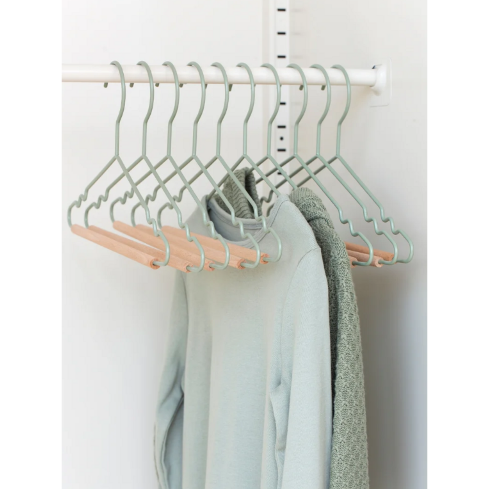 Mustard Made Mustard - Kids top hangers - Kapstokken voor kinderen - Set van 10 - Sage