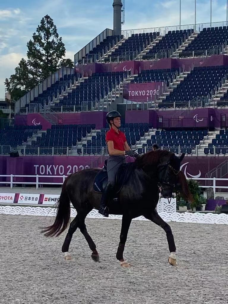 Live in Tokio mit Regine Mispelkamp