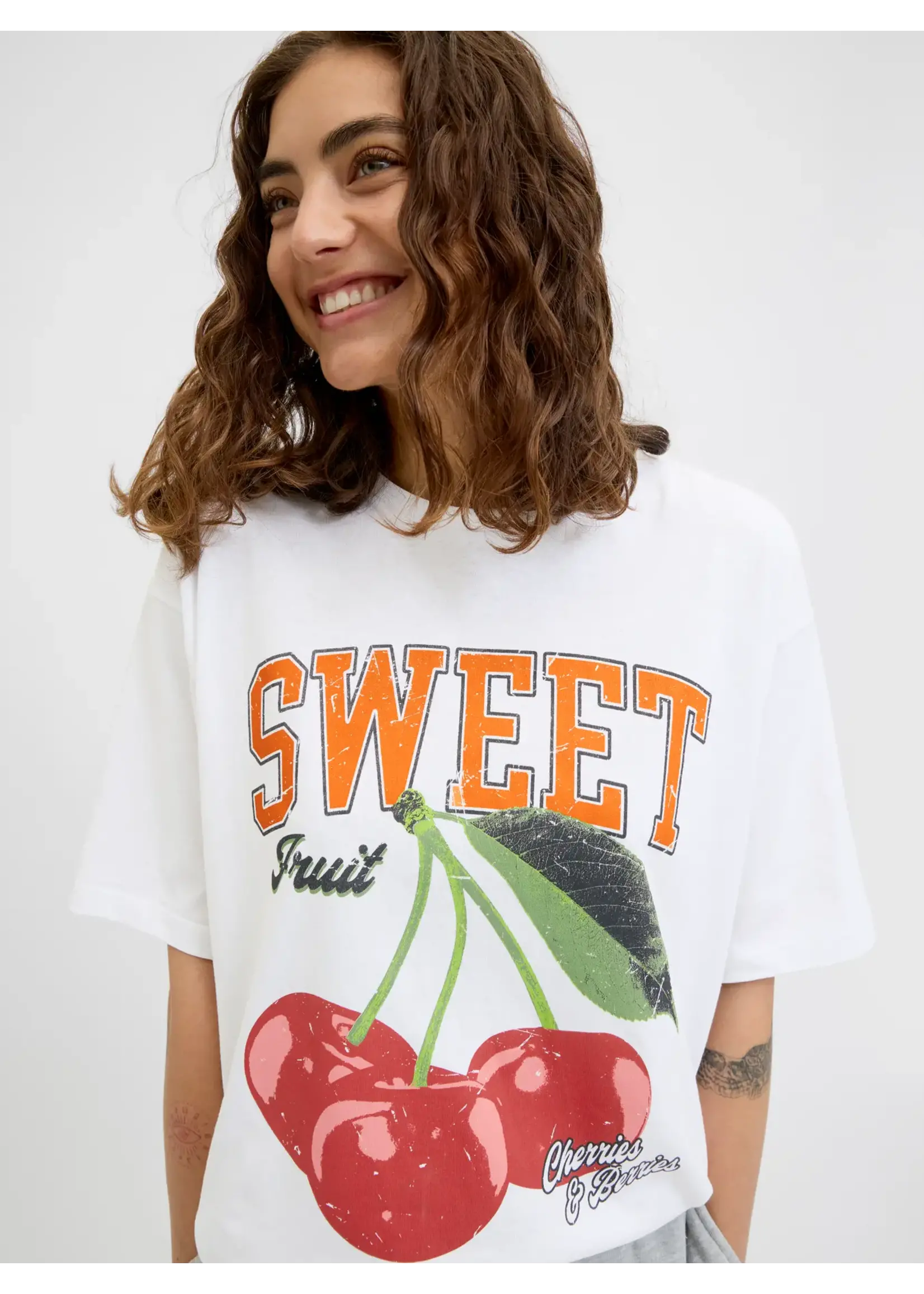 JXMILLOW LOOSE SS TEE HOME GROWN