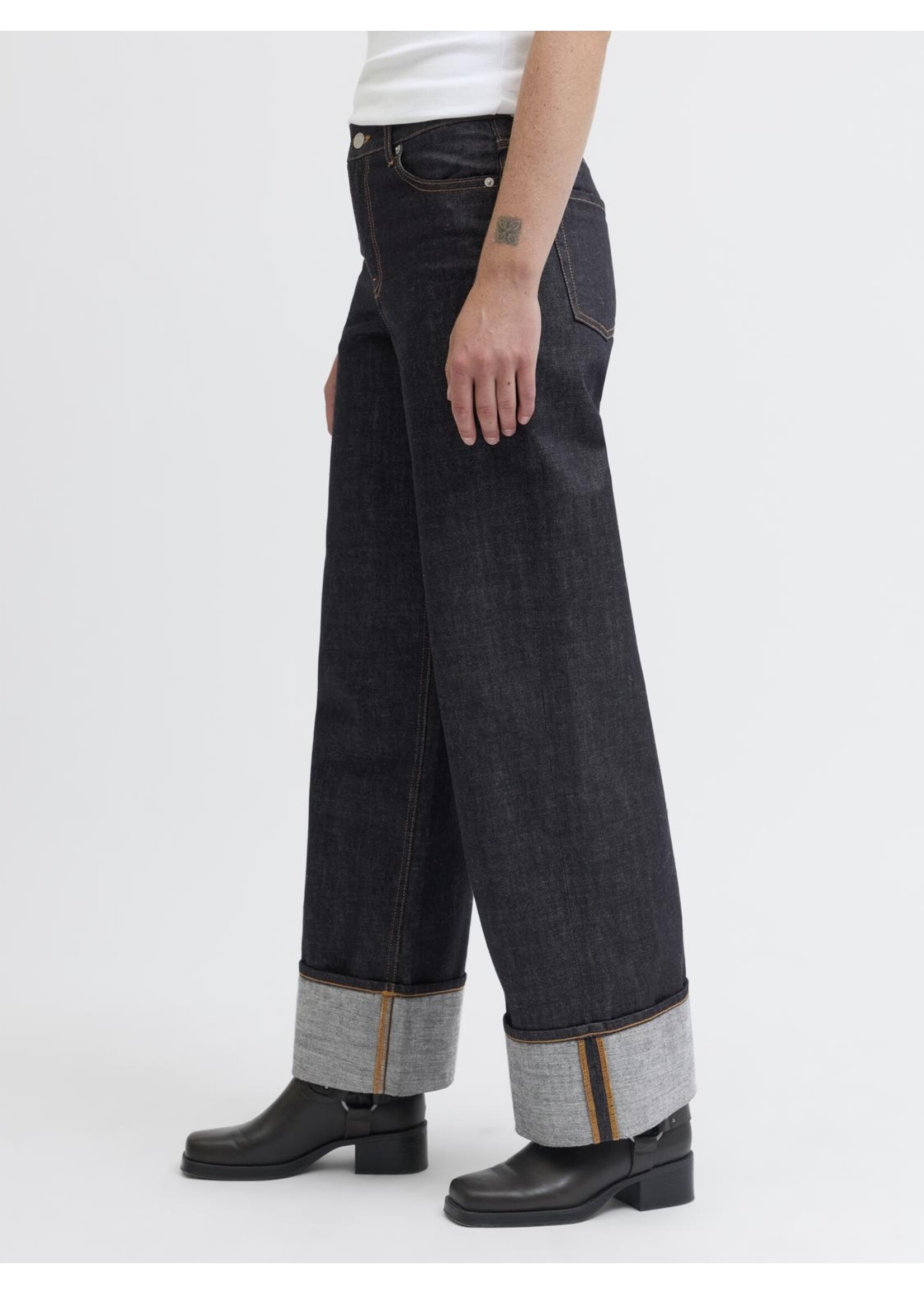 JXTOKYO VEGA WIDE HW FOLD UP R269 DNM