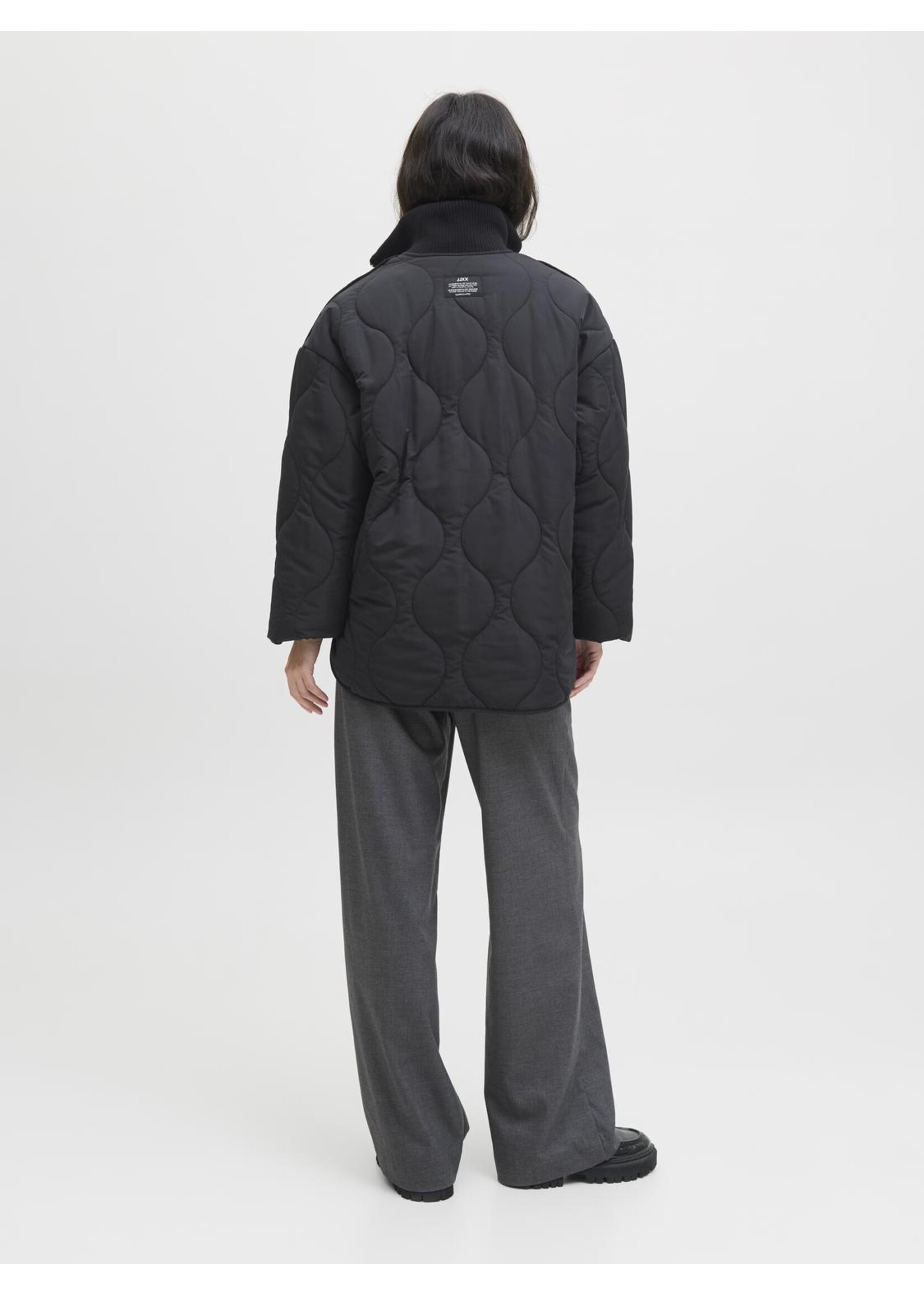 JXSERENA MID QUILTED JACKET OTW SN