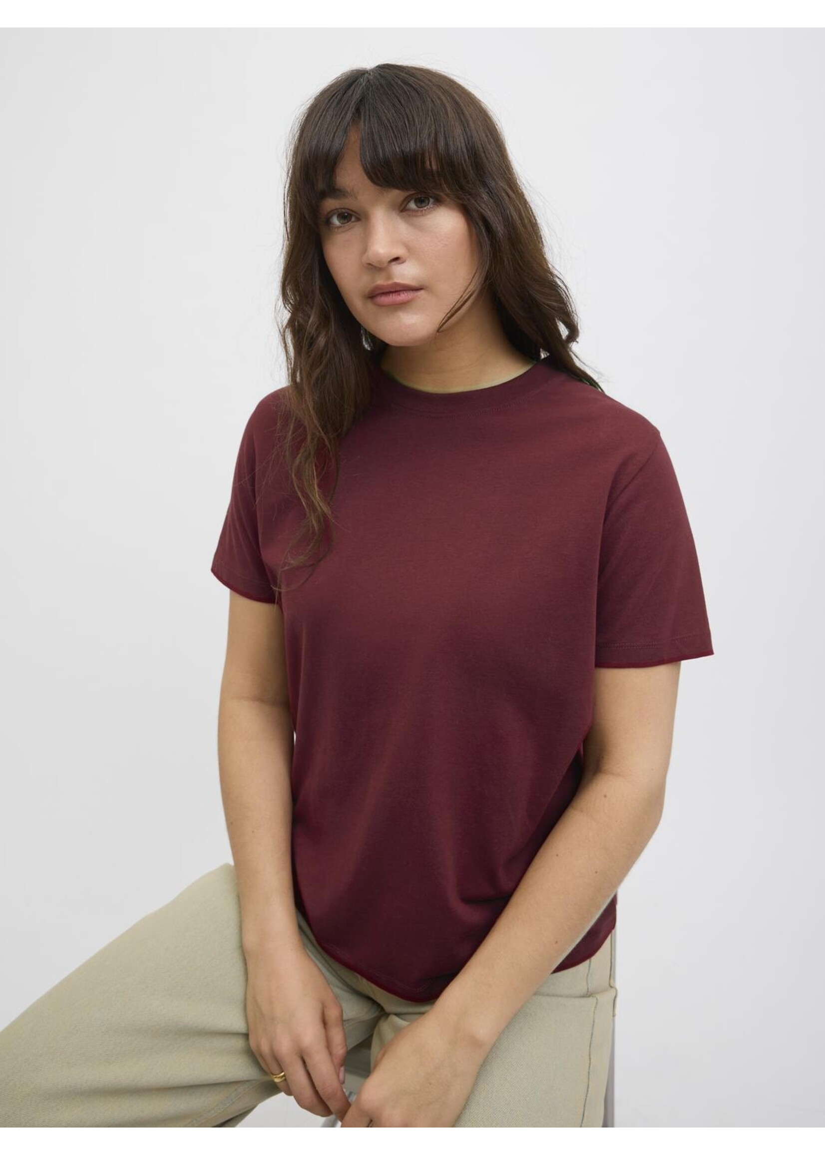 JXANNA REG SS EVERY TEE CABERNET