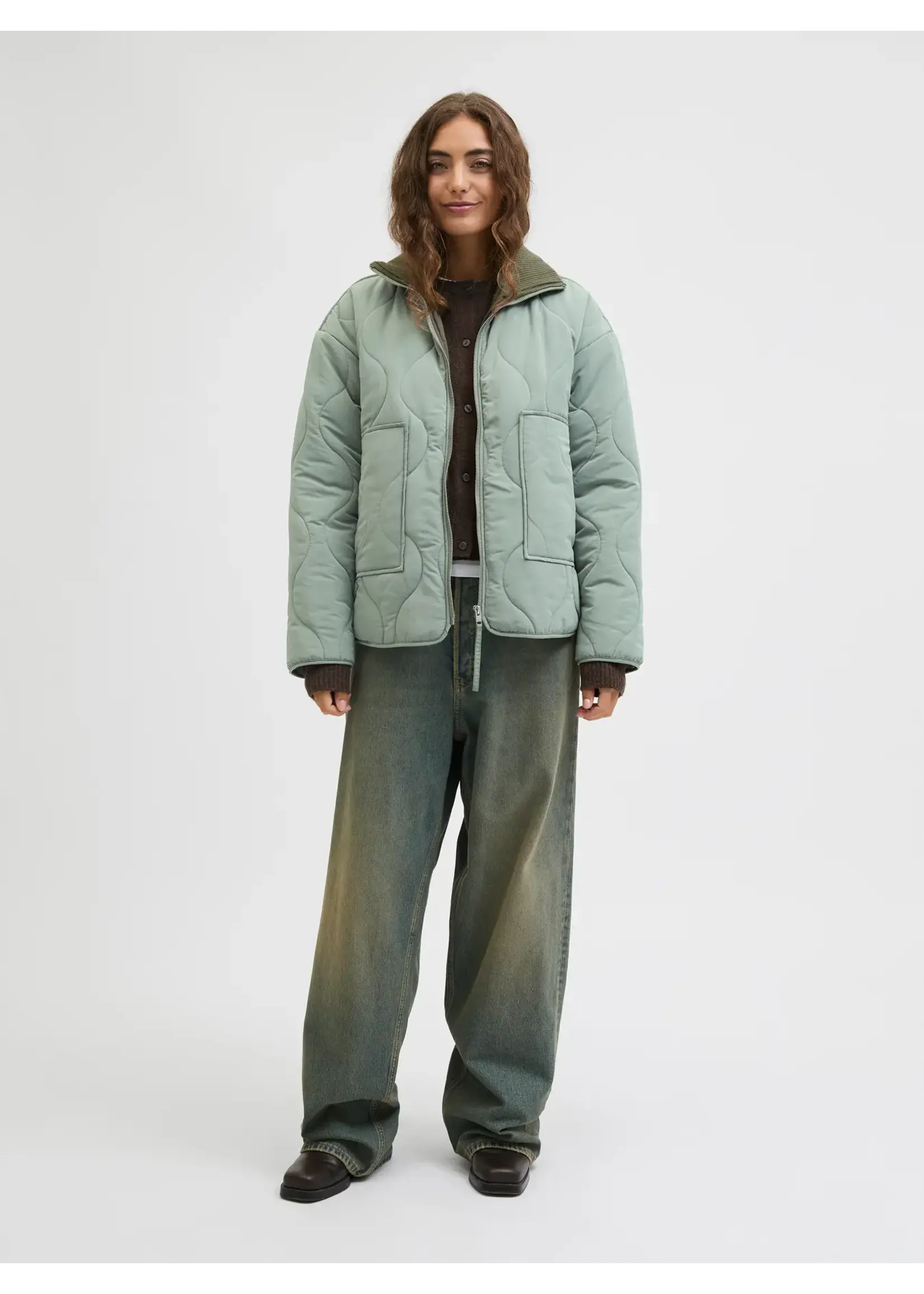 JXSERENA MID QUILTED JACKET OTW SN.