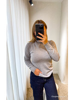 MO ROLLNECK JUMPER
