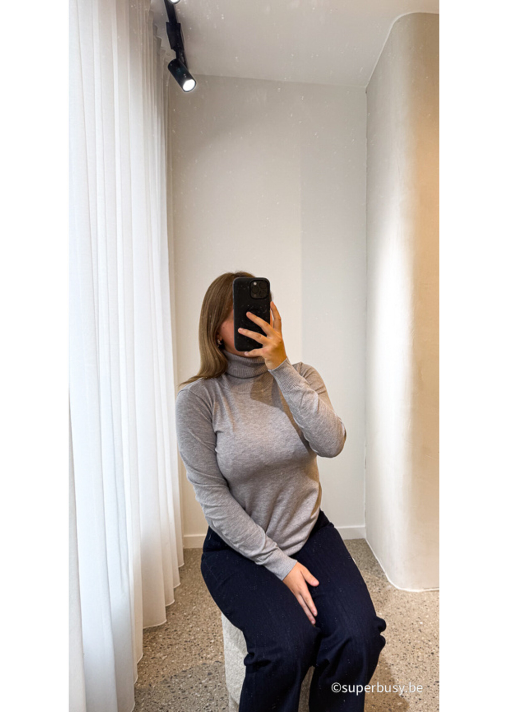 MO ROLLNECK JUMPER