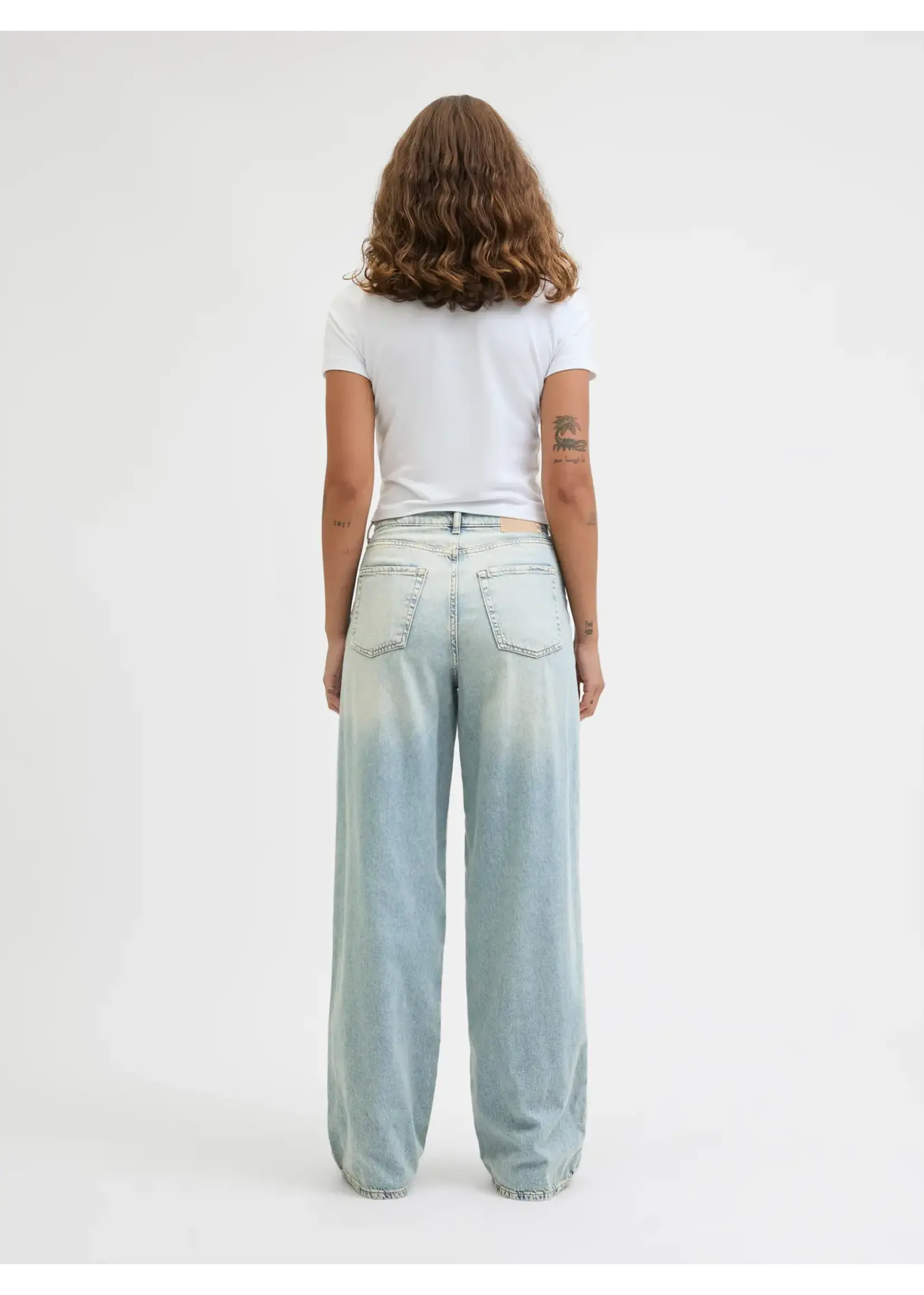 JXTOKYO WIDE HW JEANS R6167 DNM NOOS