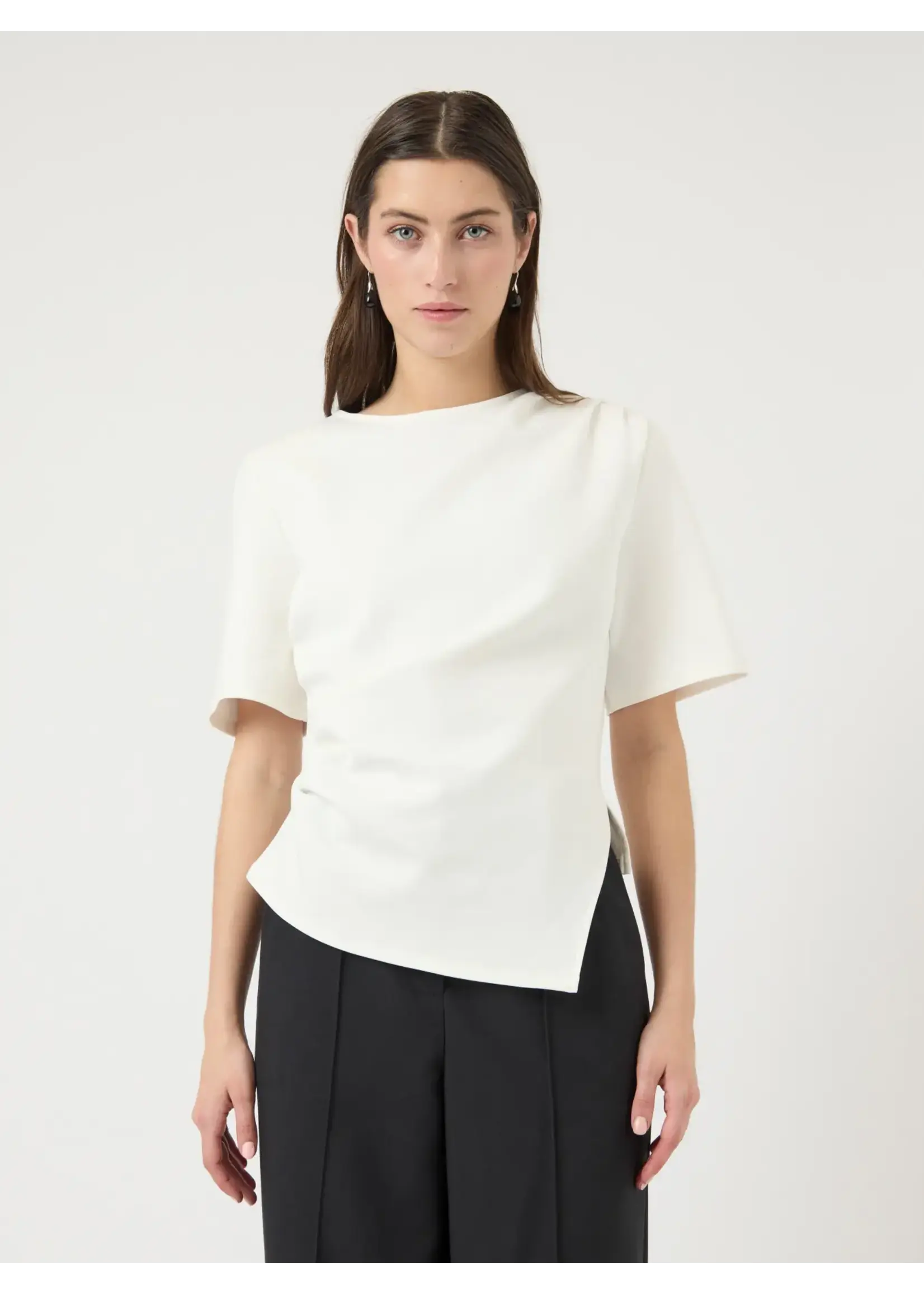 YASPINA 2/4 TEE SHIRT.