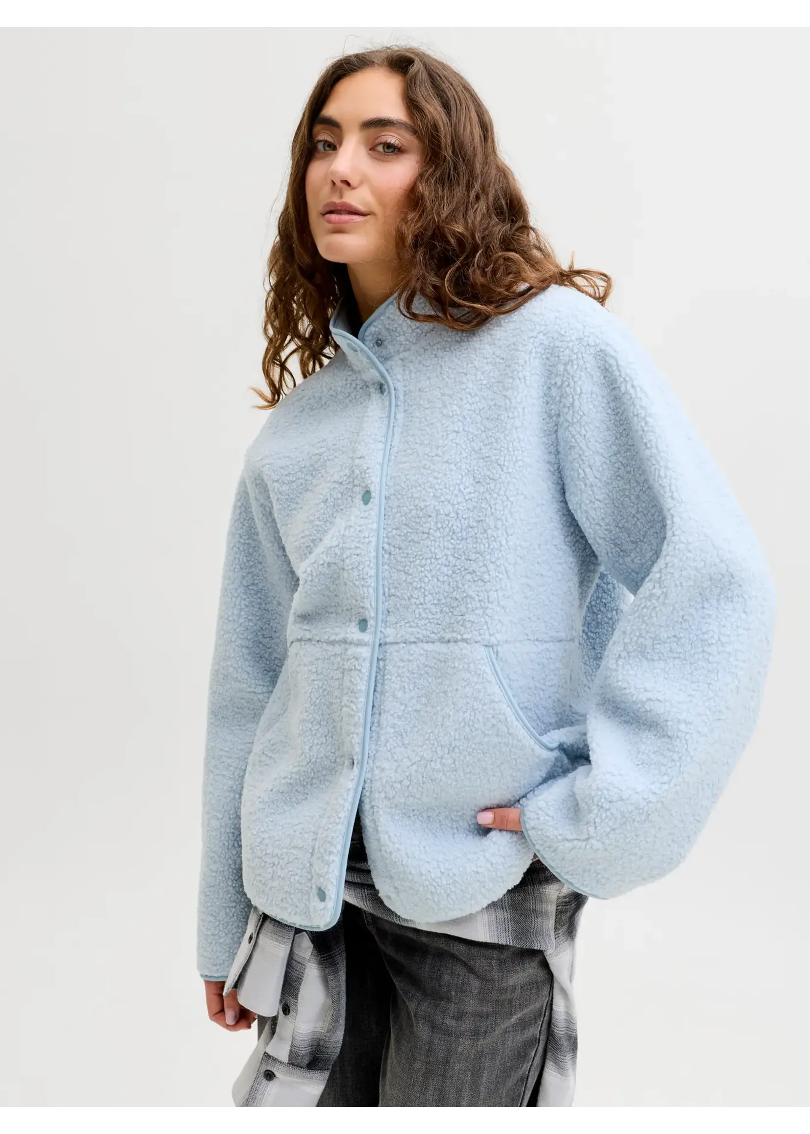 JXVERA TEDDY JACKET OTW SN SKYWAY