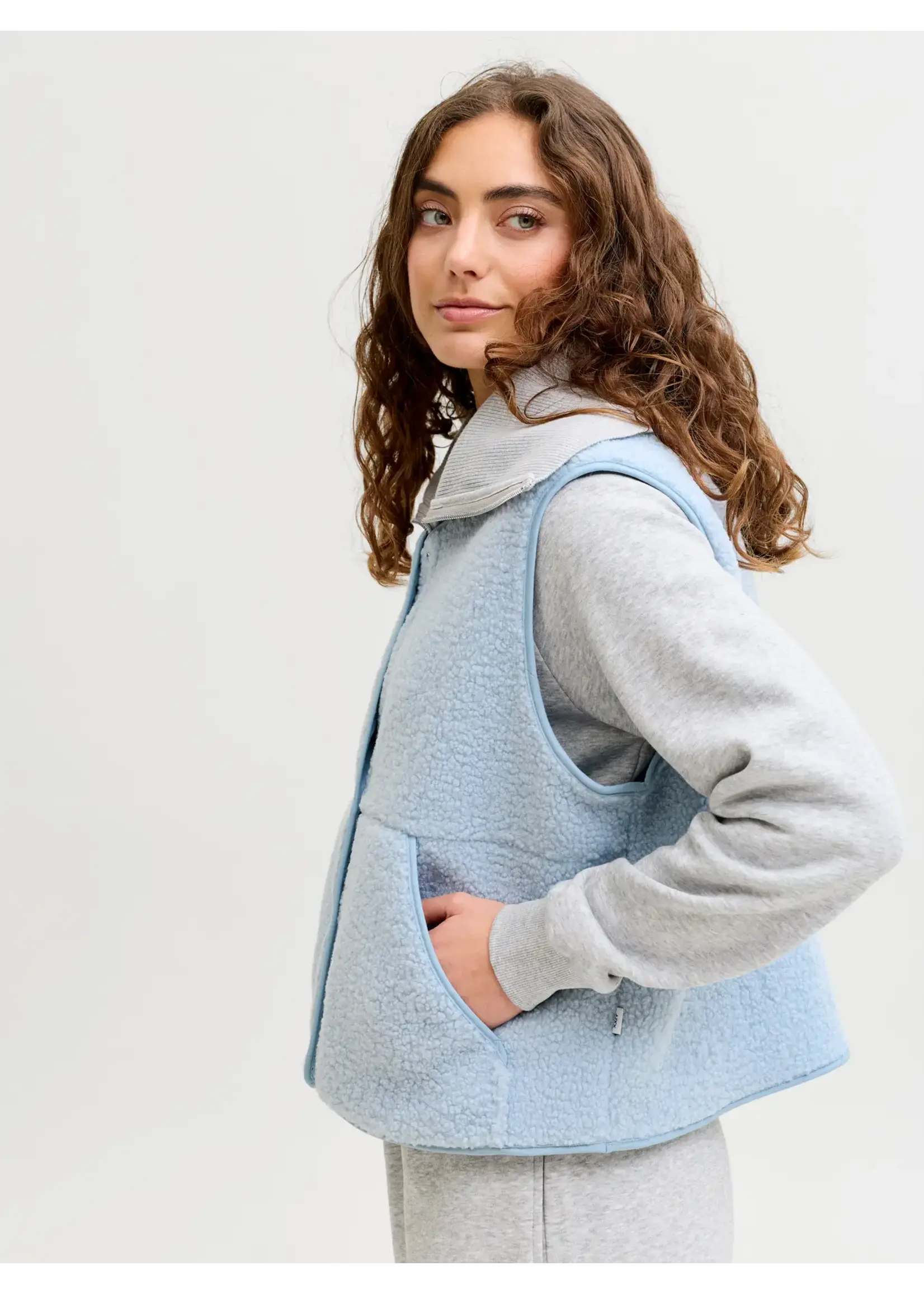 JJXX JXVERA TEDDY VEST OTW SN SKYWAY