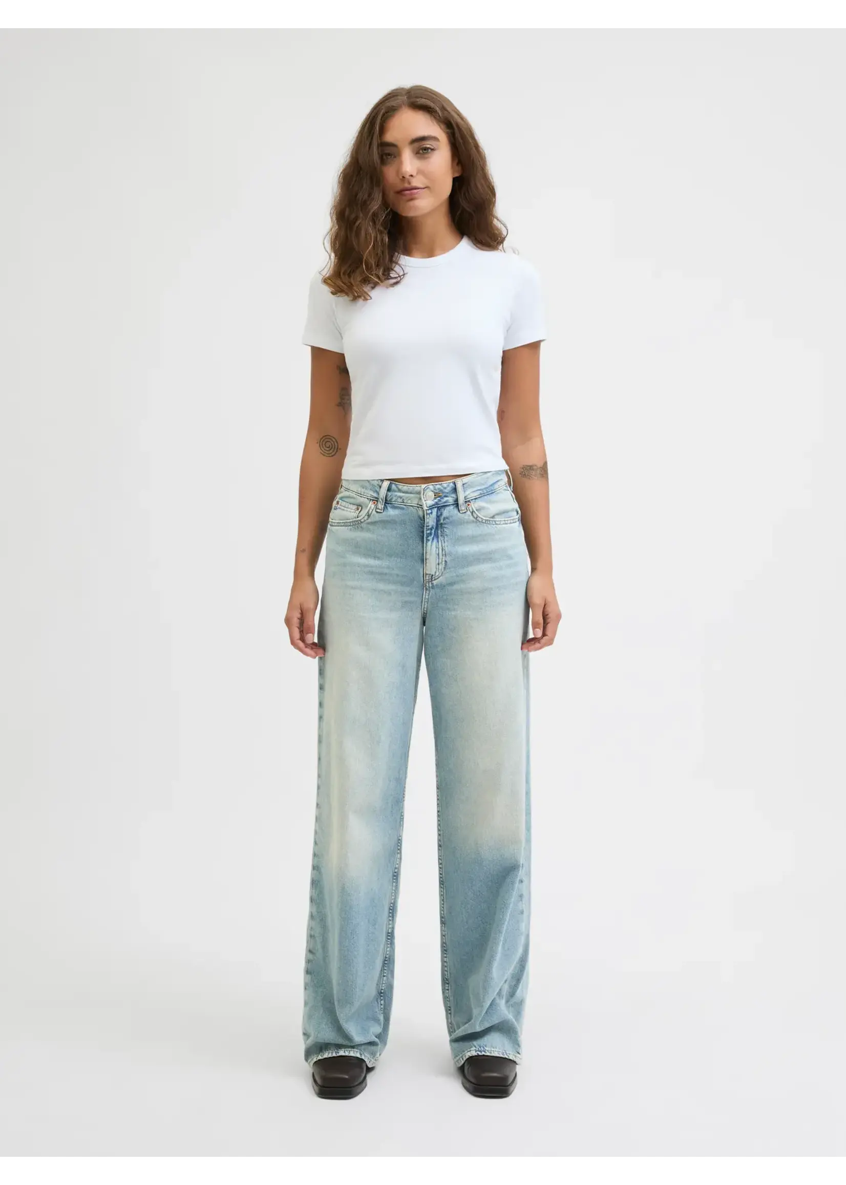 JXTOKYO WIDE HW JEANS R6167 DNM NOOS
