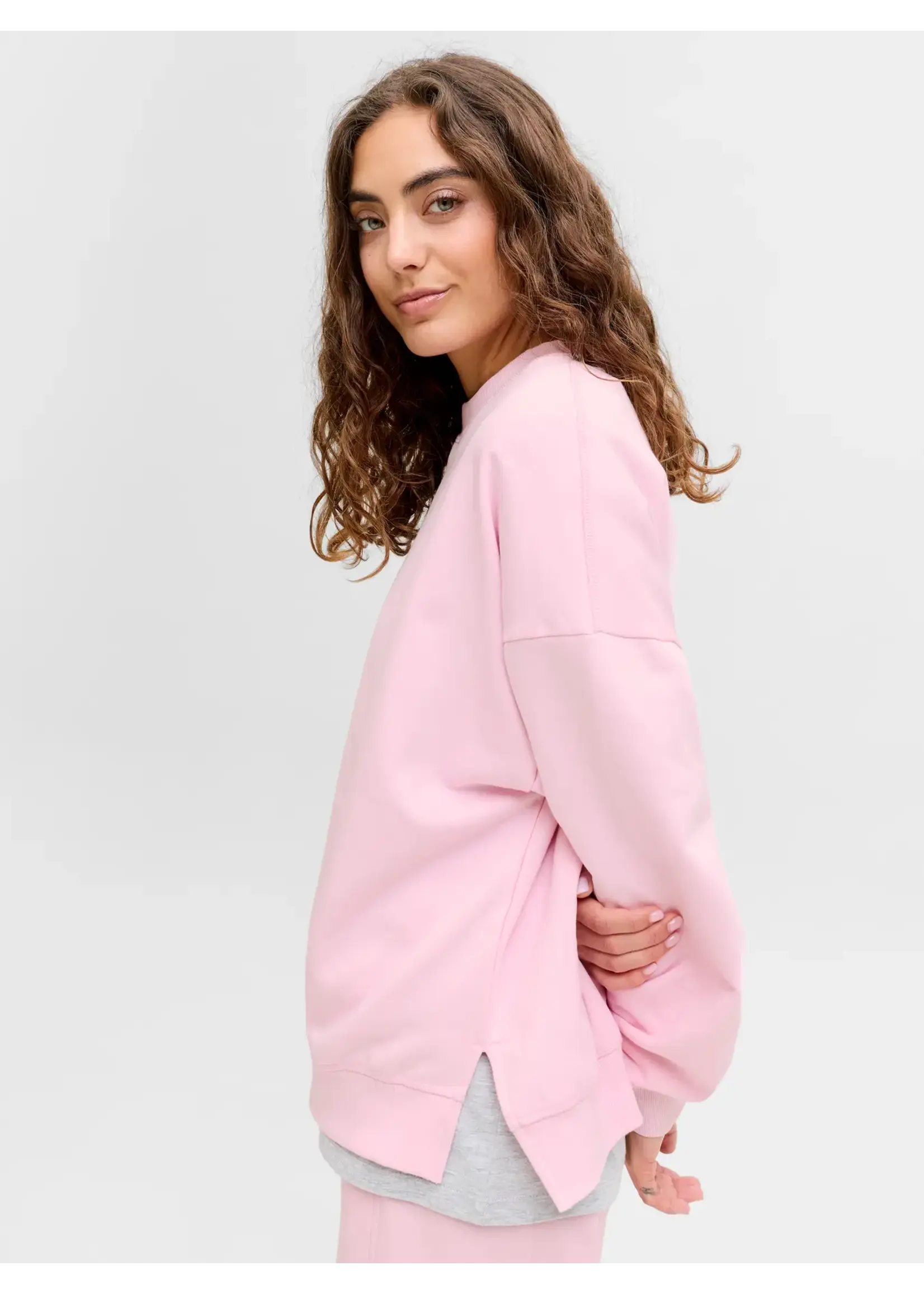 JXCORA OVERSIZE LS CREW SWEAT .